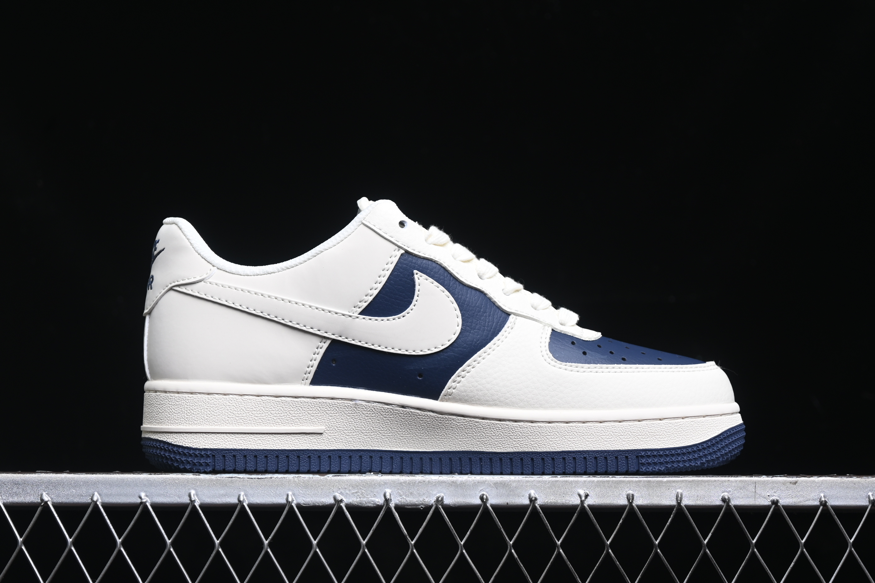 Nk Air Force 1