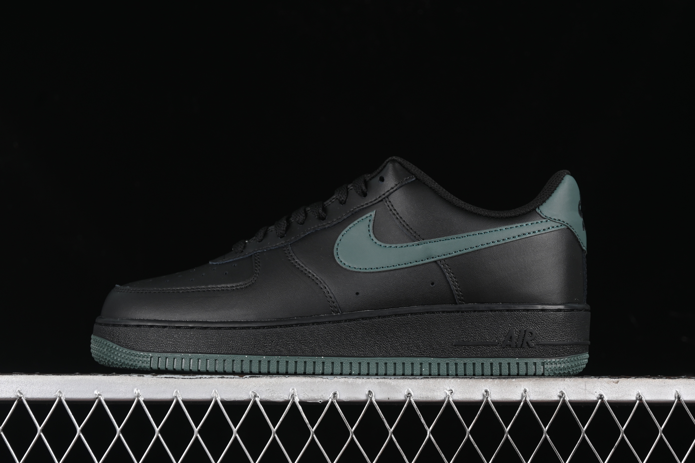Nk Air Force 1
