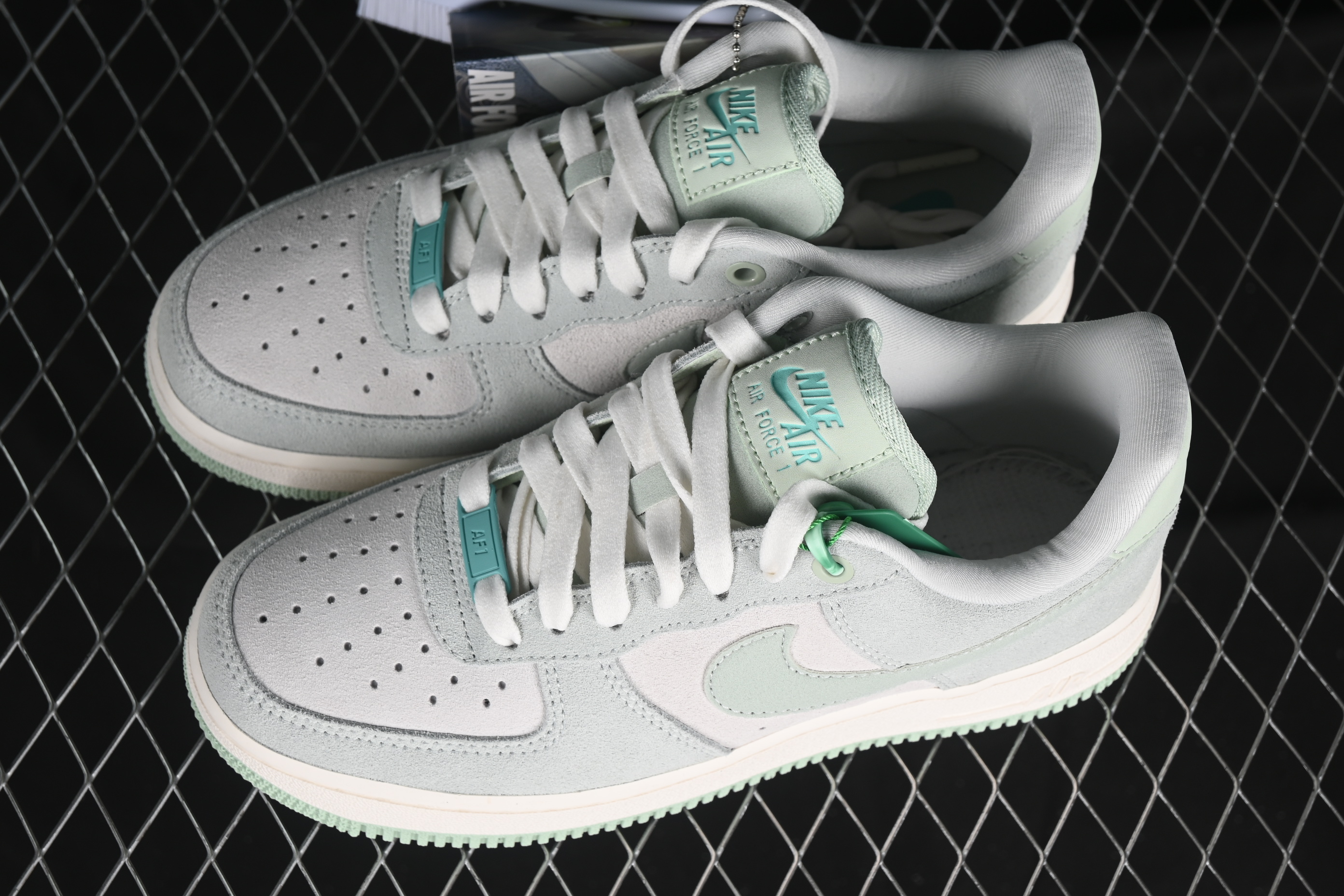Nk Air Force 1