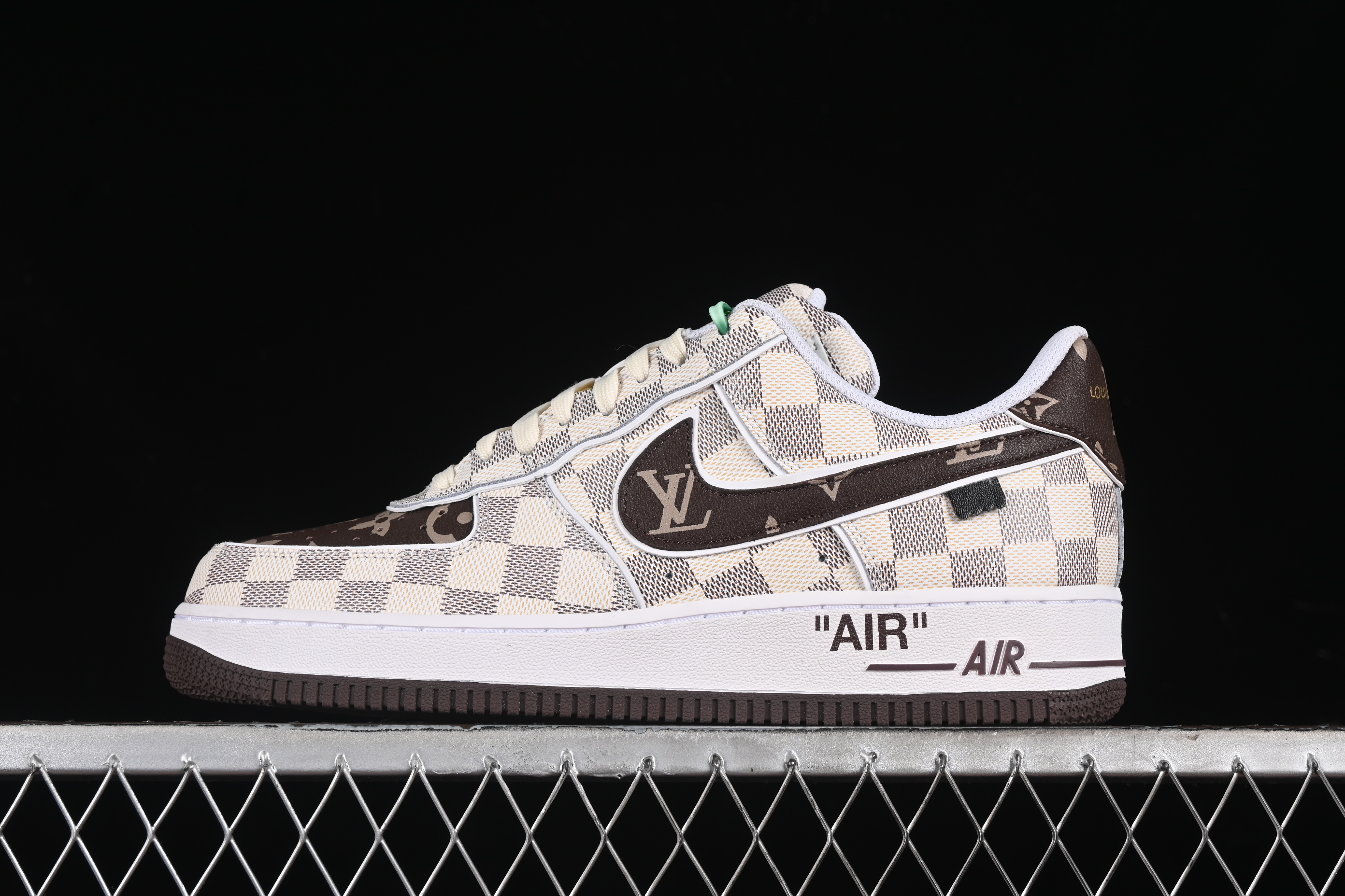 Nk Air Force 1