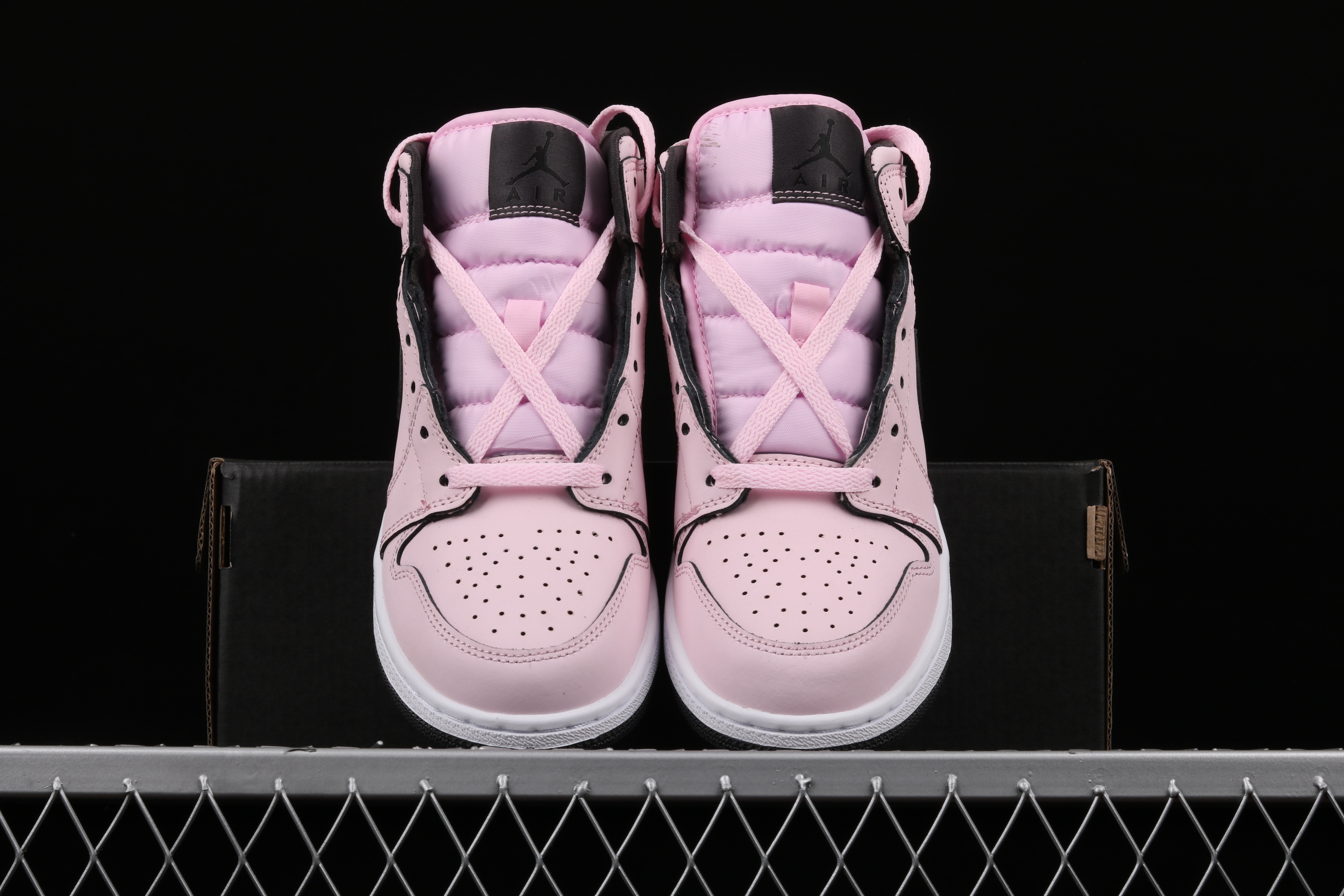 AJ1 Pink