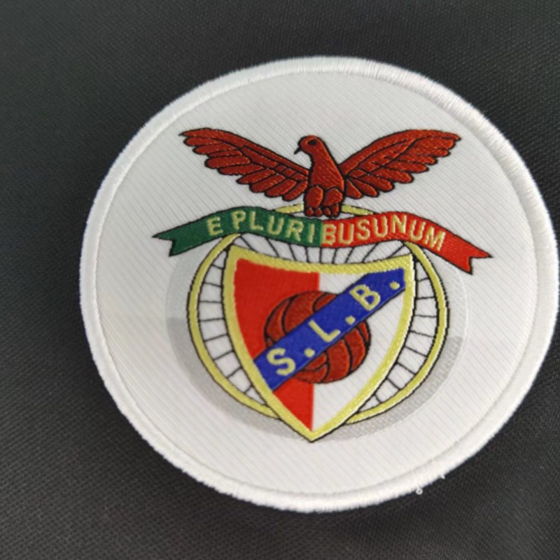 1972-1973 Benfica Away Jersey