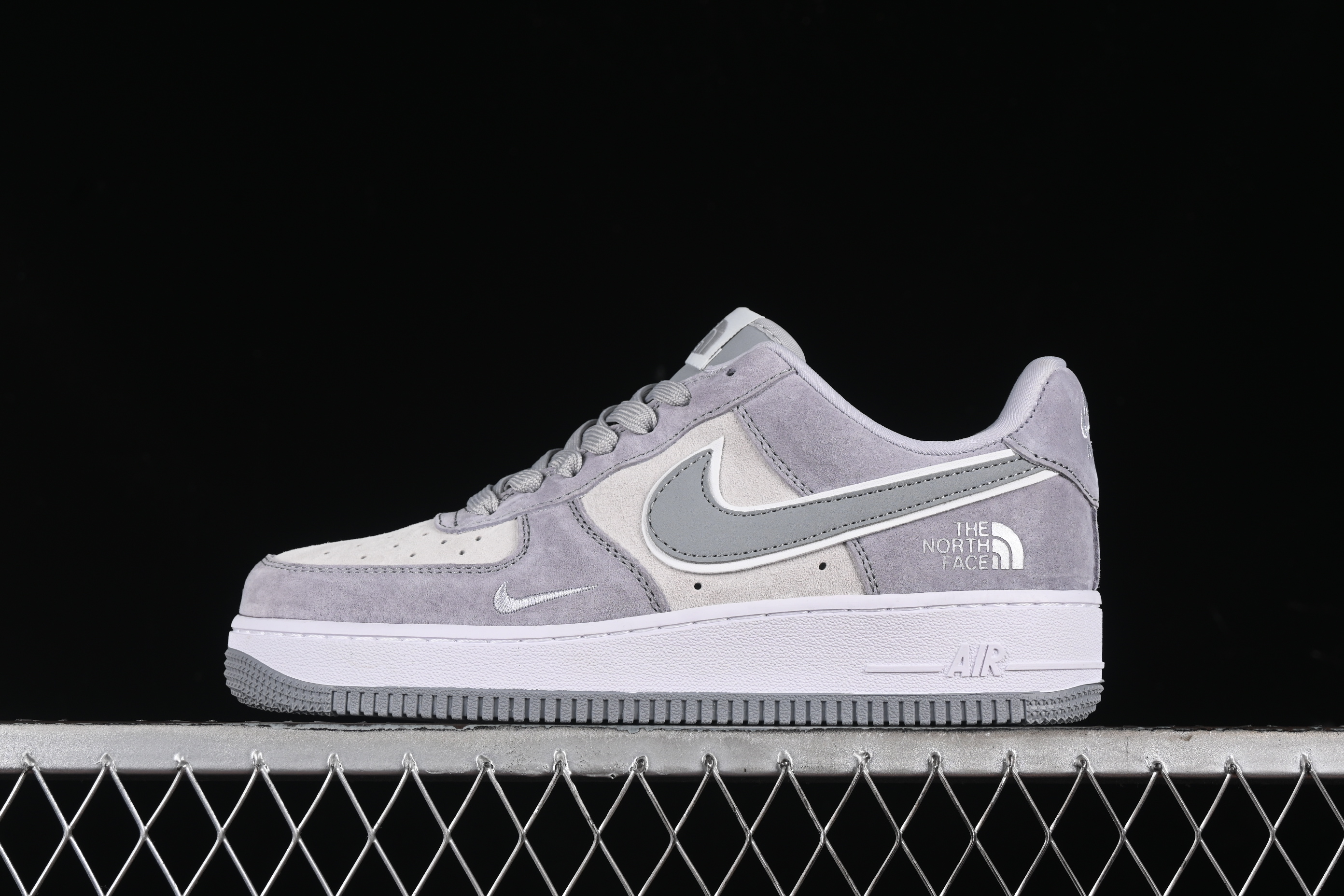 Nk Air Force 1