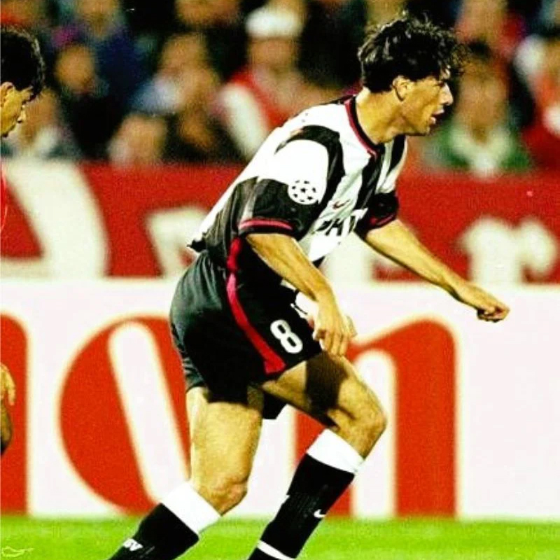 1999-2000 Eindhoven Away Jersey