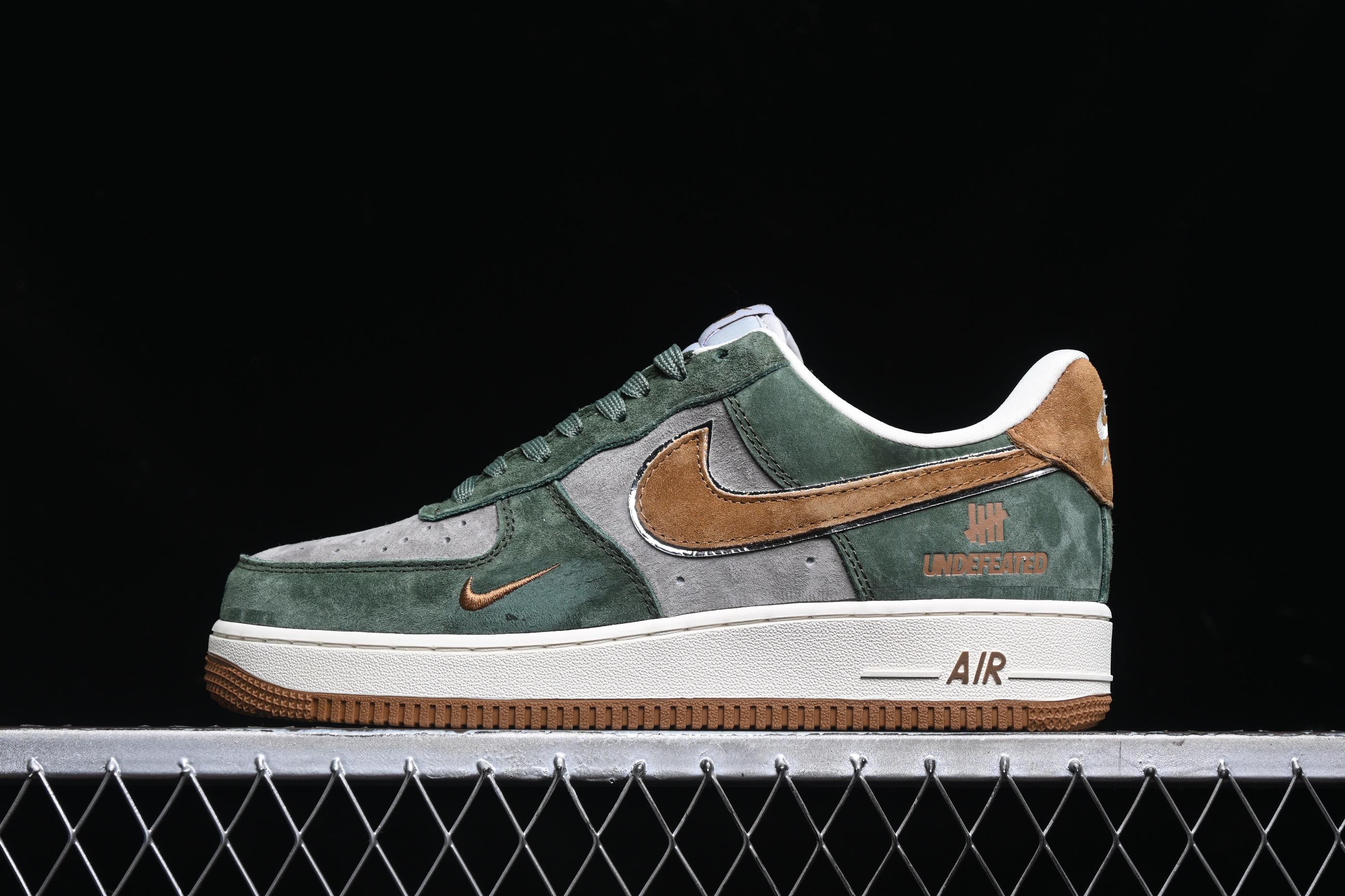 Nk Air Force 1