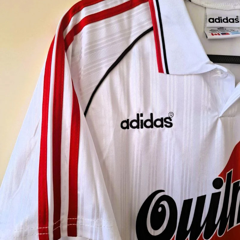 1995-1996 Riverbed Home