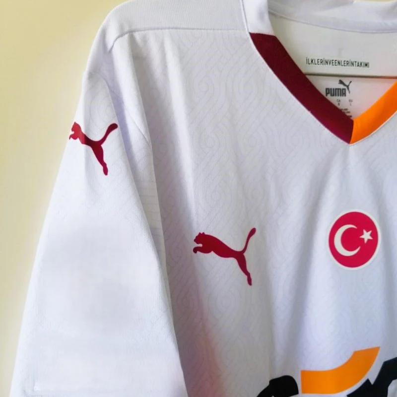 2024-2025 Galatasaray Away Jersey