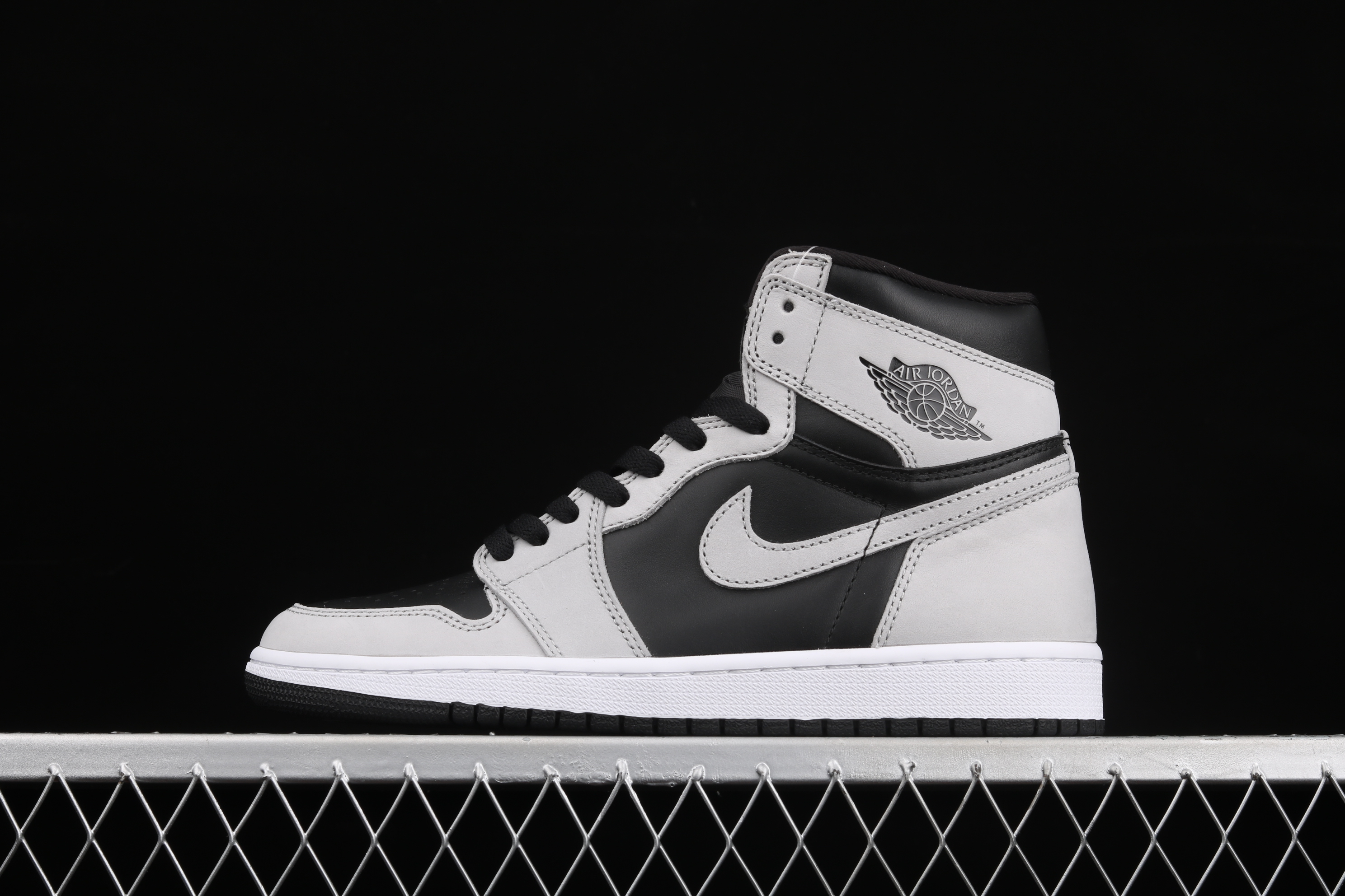 AJ1 High Helper