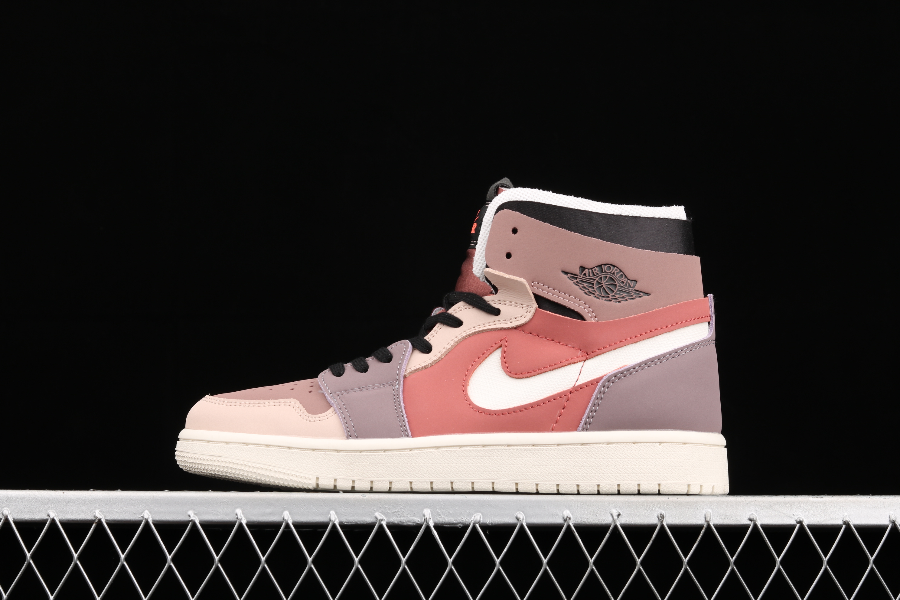 AJ1 High helper