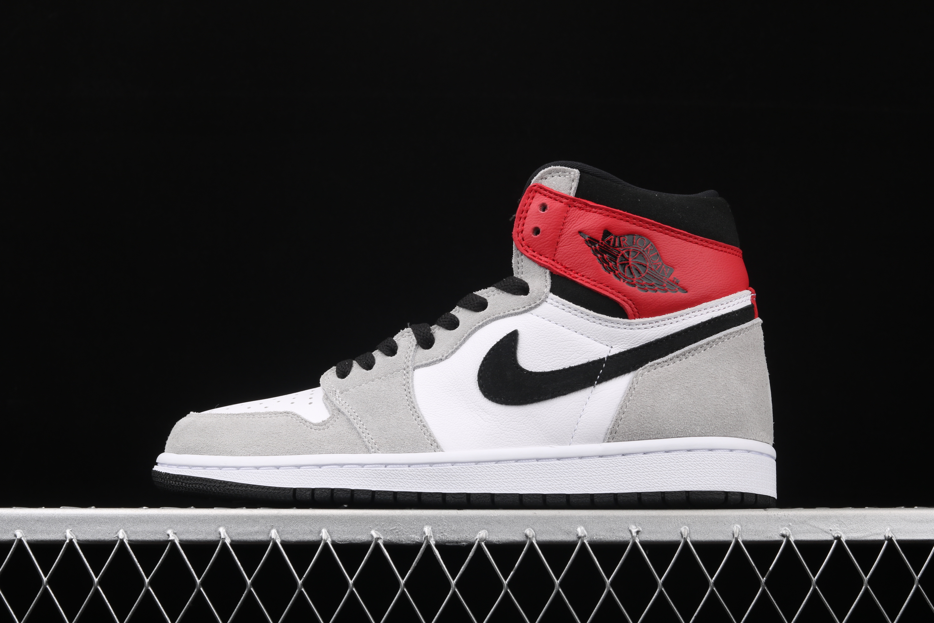 AJ1 High-top