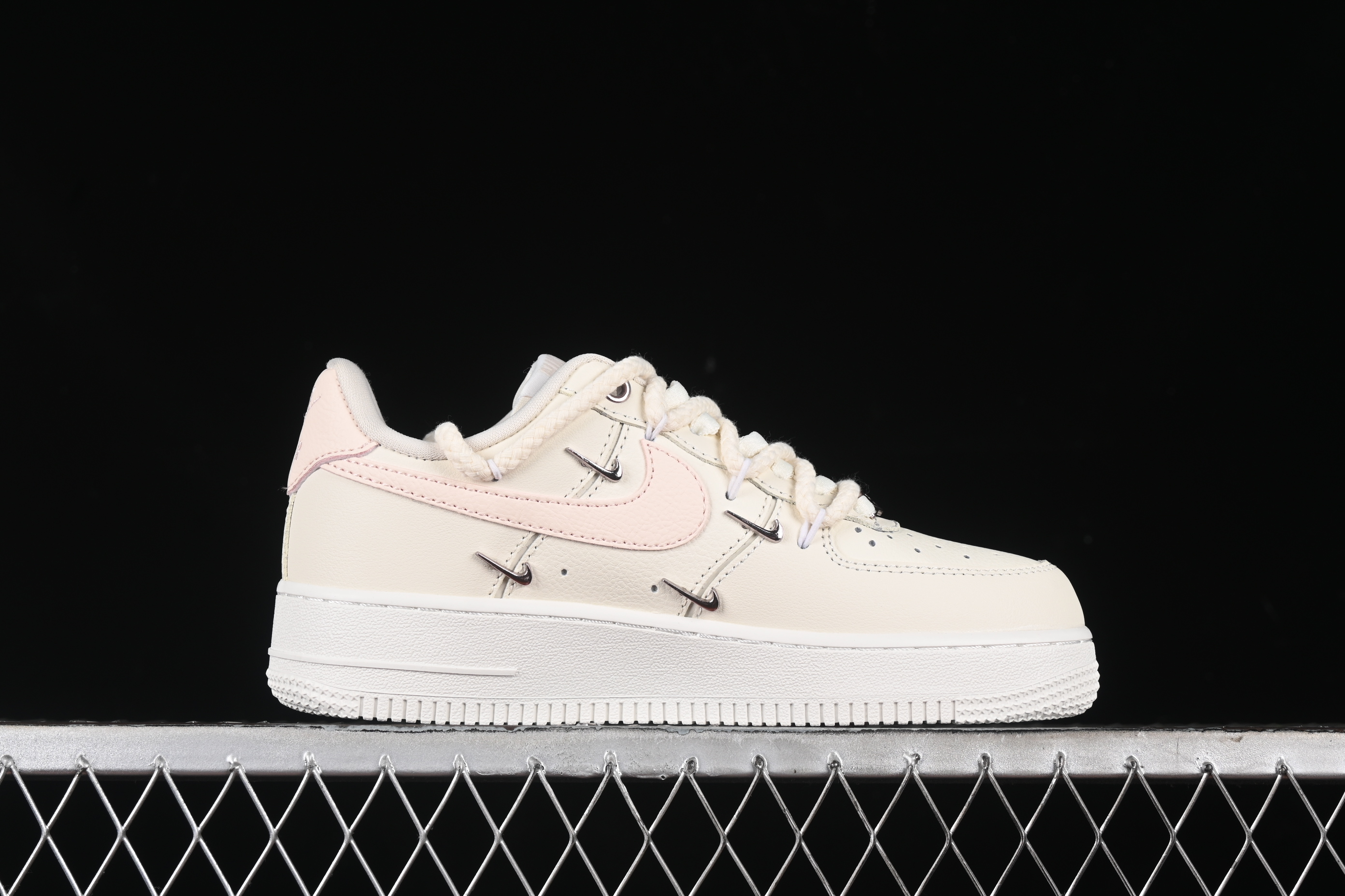 Nk Air Force 1