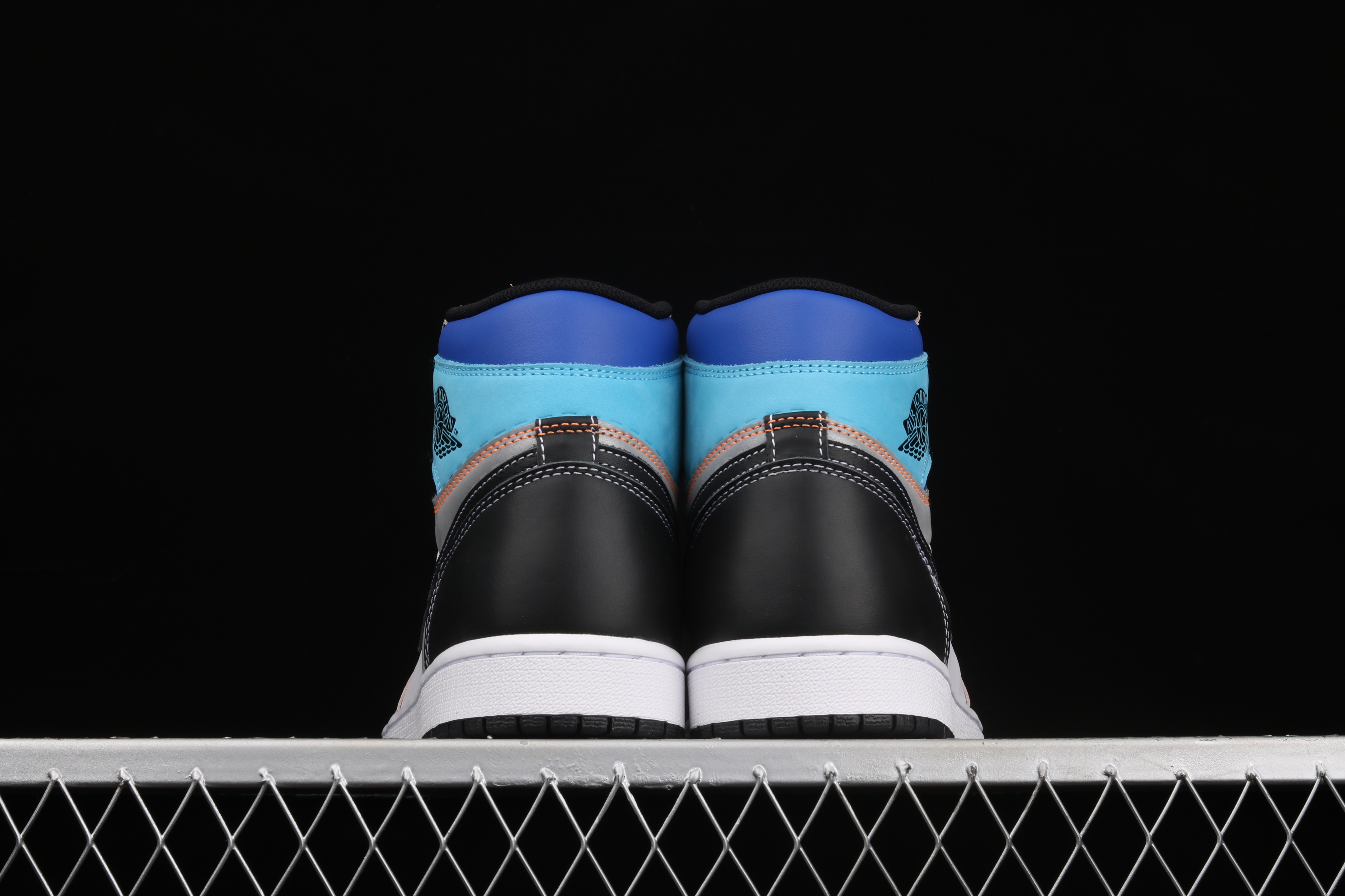 AJ1 High-top