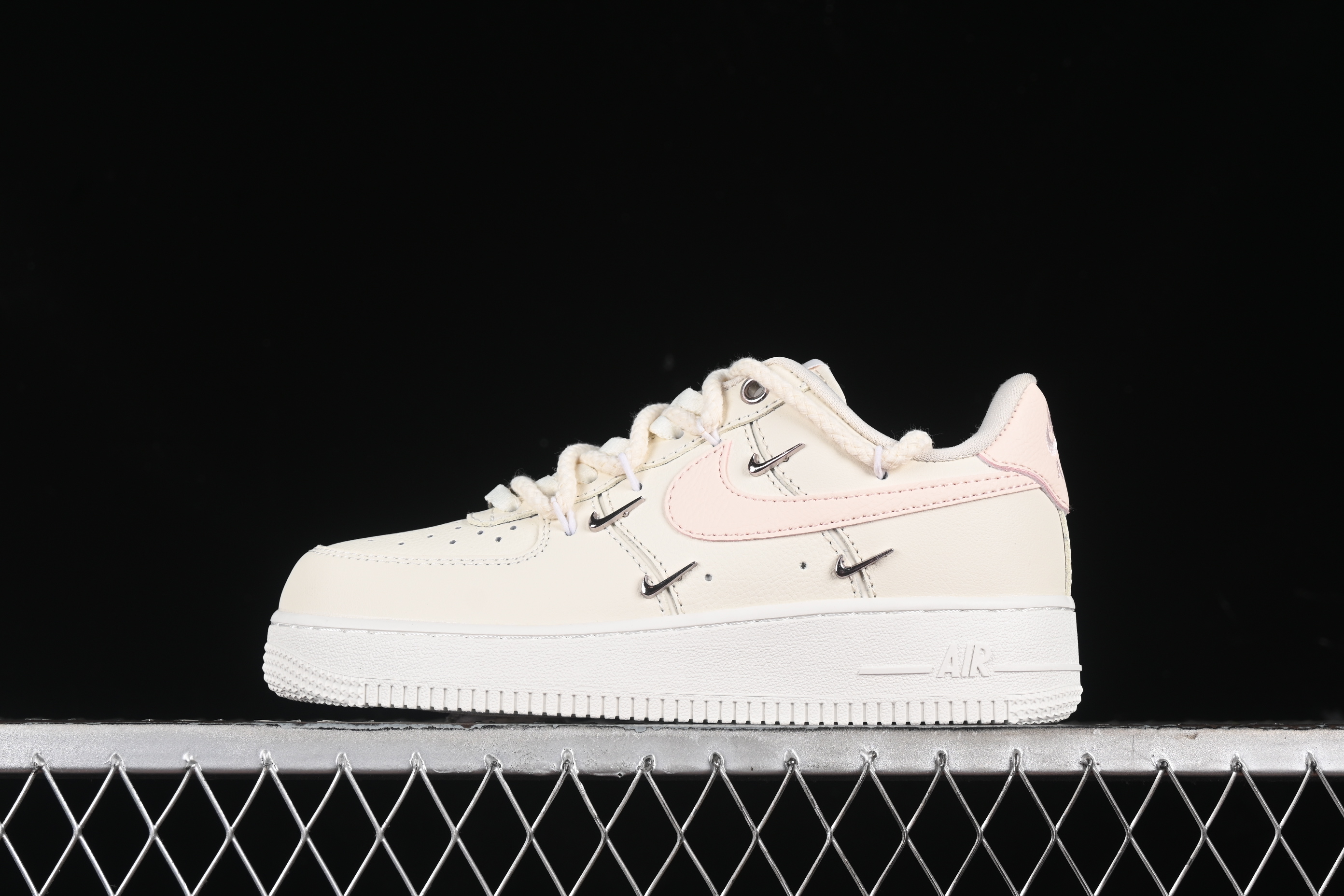 Nk Air Force 1