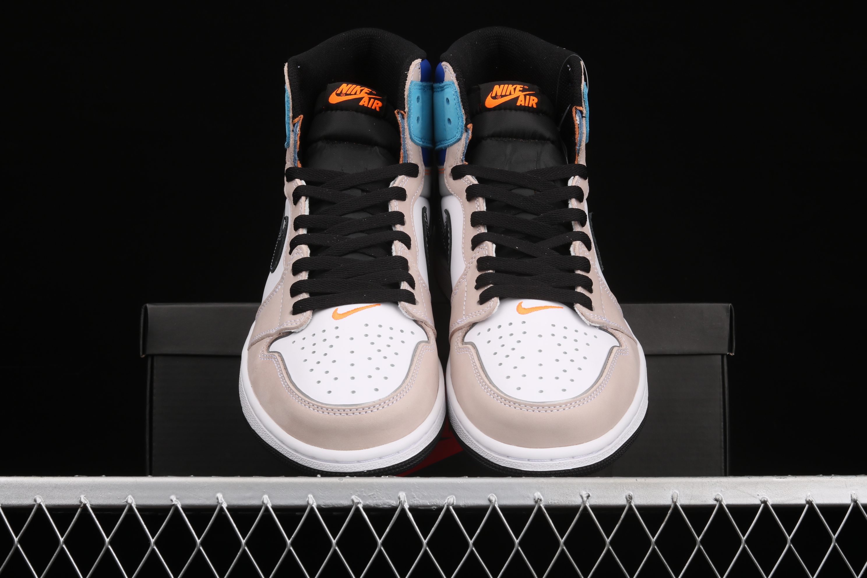 AJ1 High-top