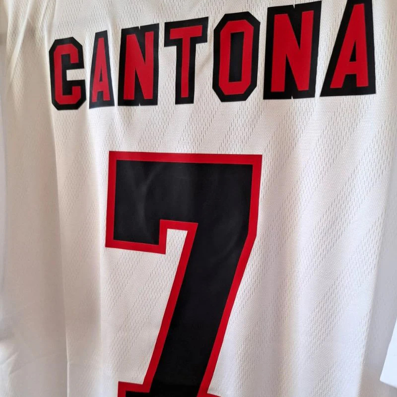 1996-1997 Manchester United white