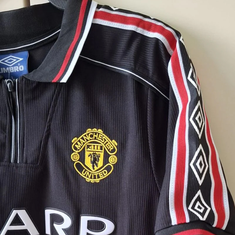 1998 Manchester United black