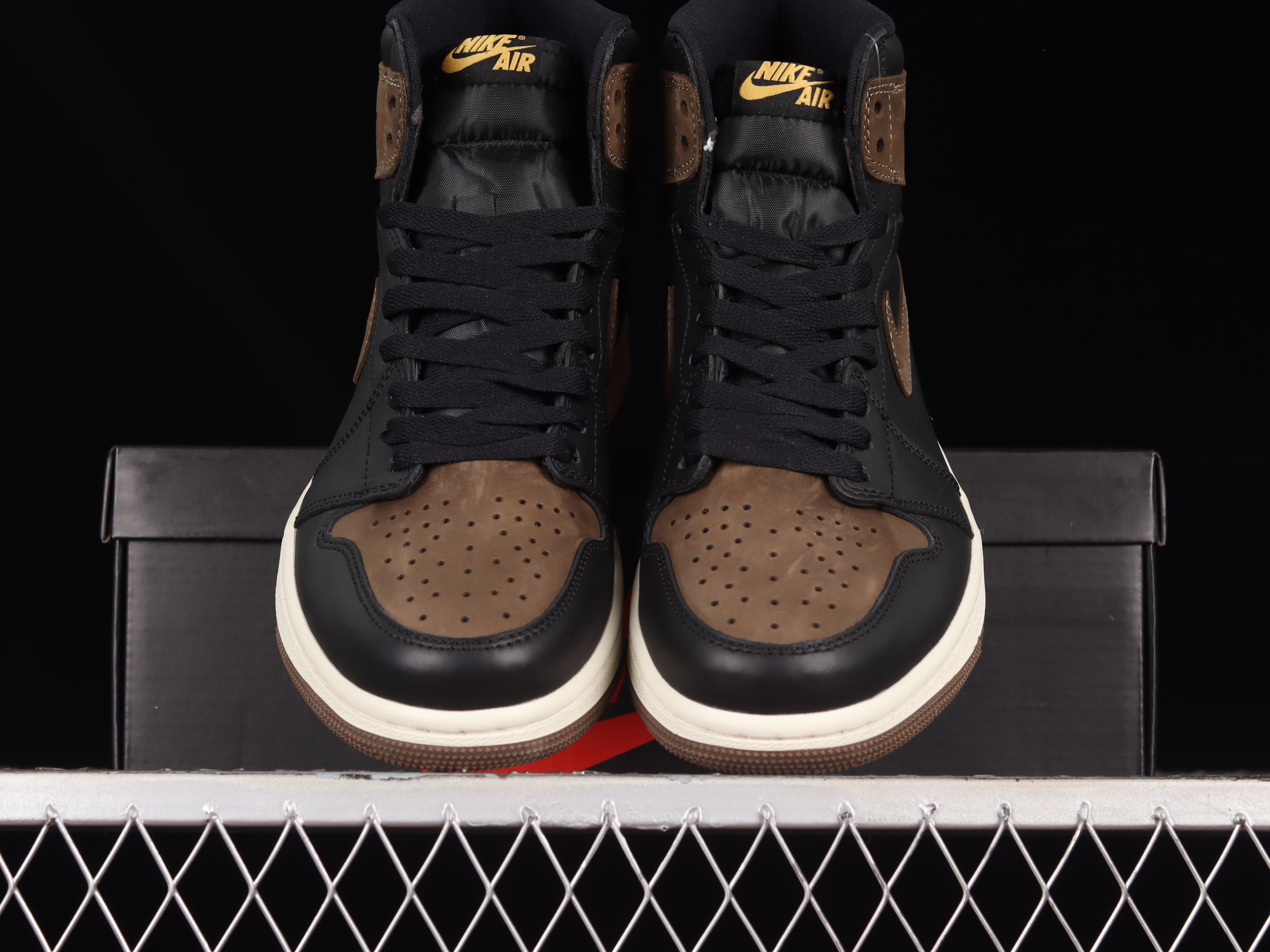 AJ1 High-strength