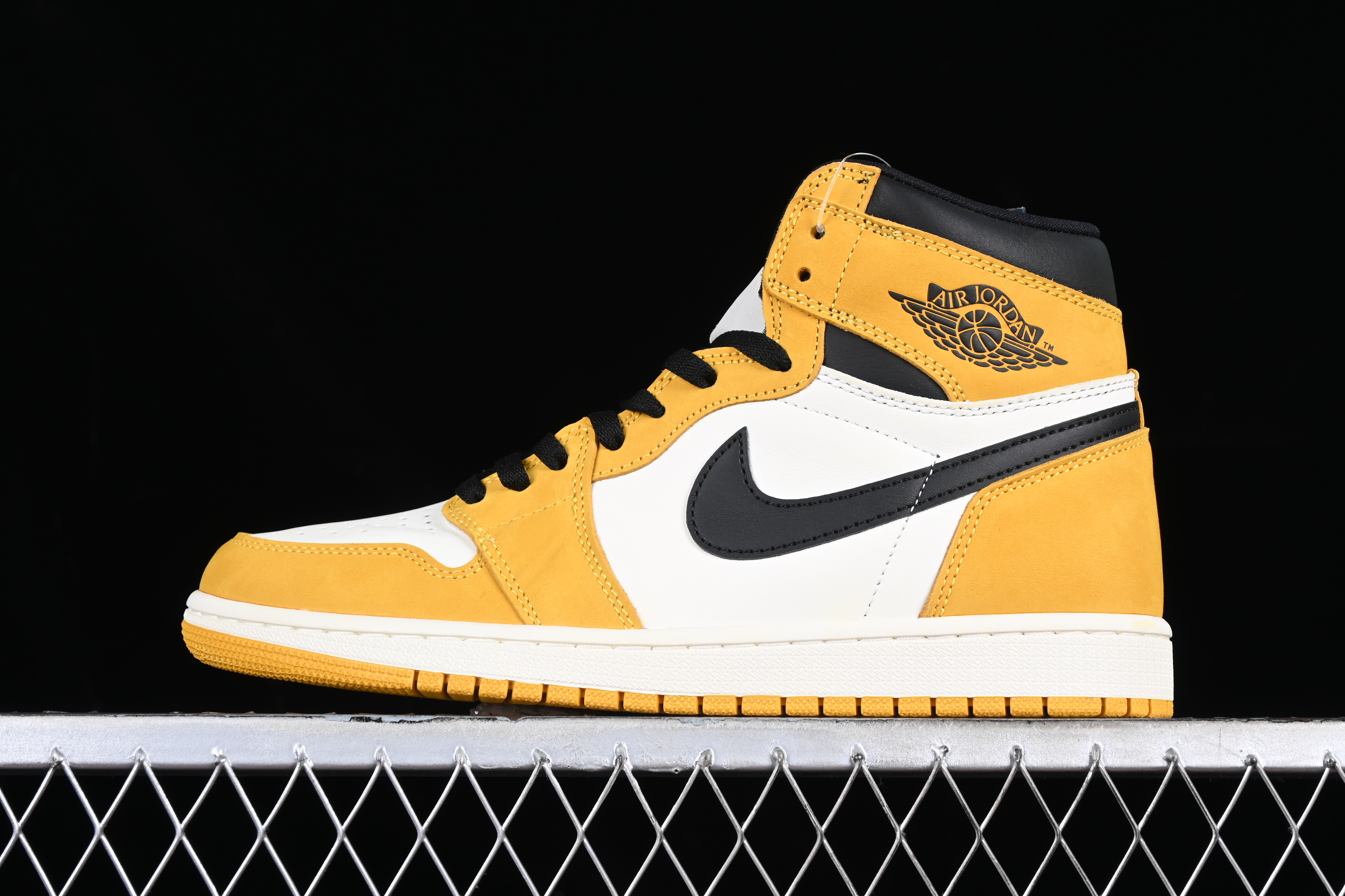 AJ1 high-top