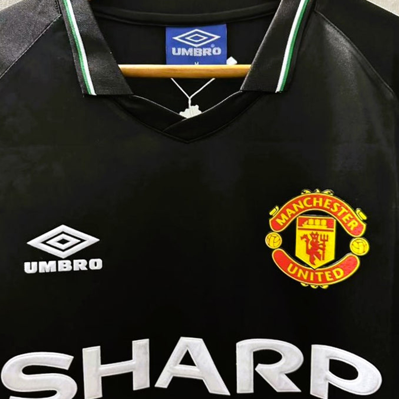 1997-1998 Manchester United Away
