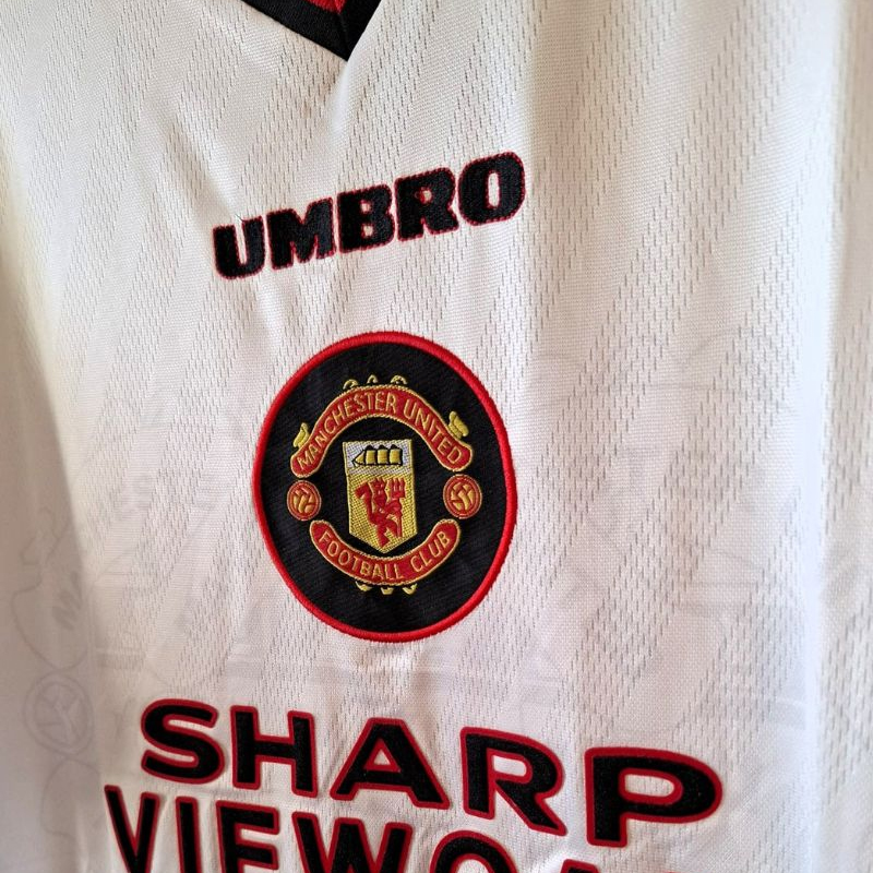 1996-1997 Manchester United white