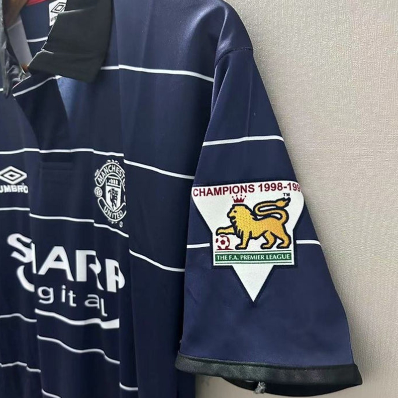 1999-2000 Manchester United Away black