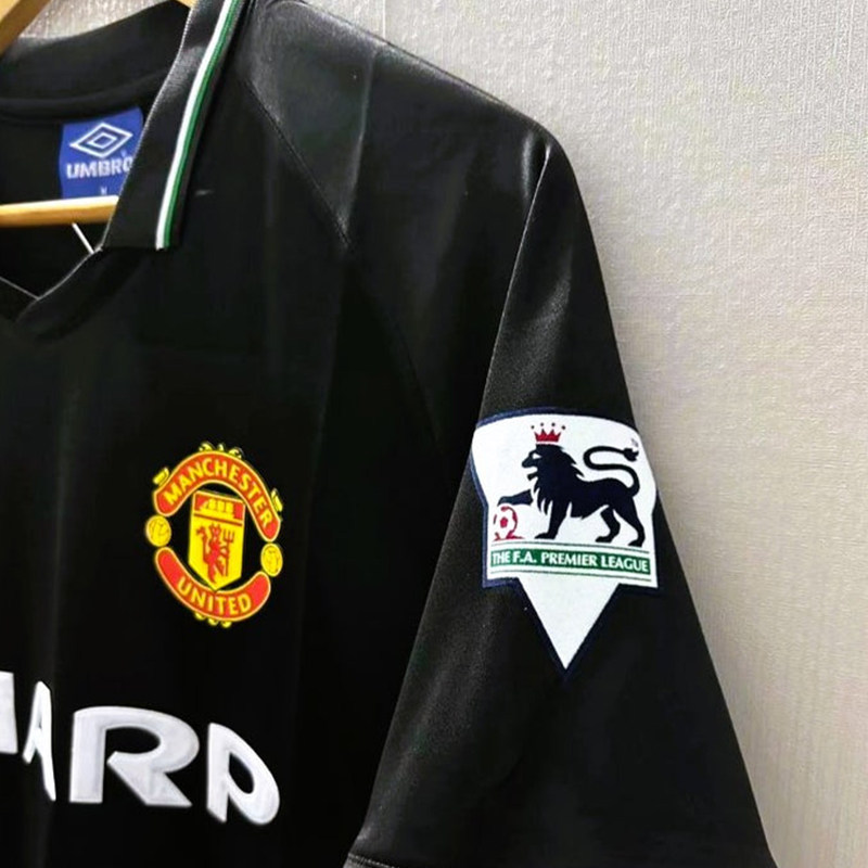 1997-1998 Manchester United Away