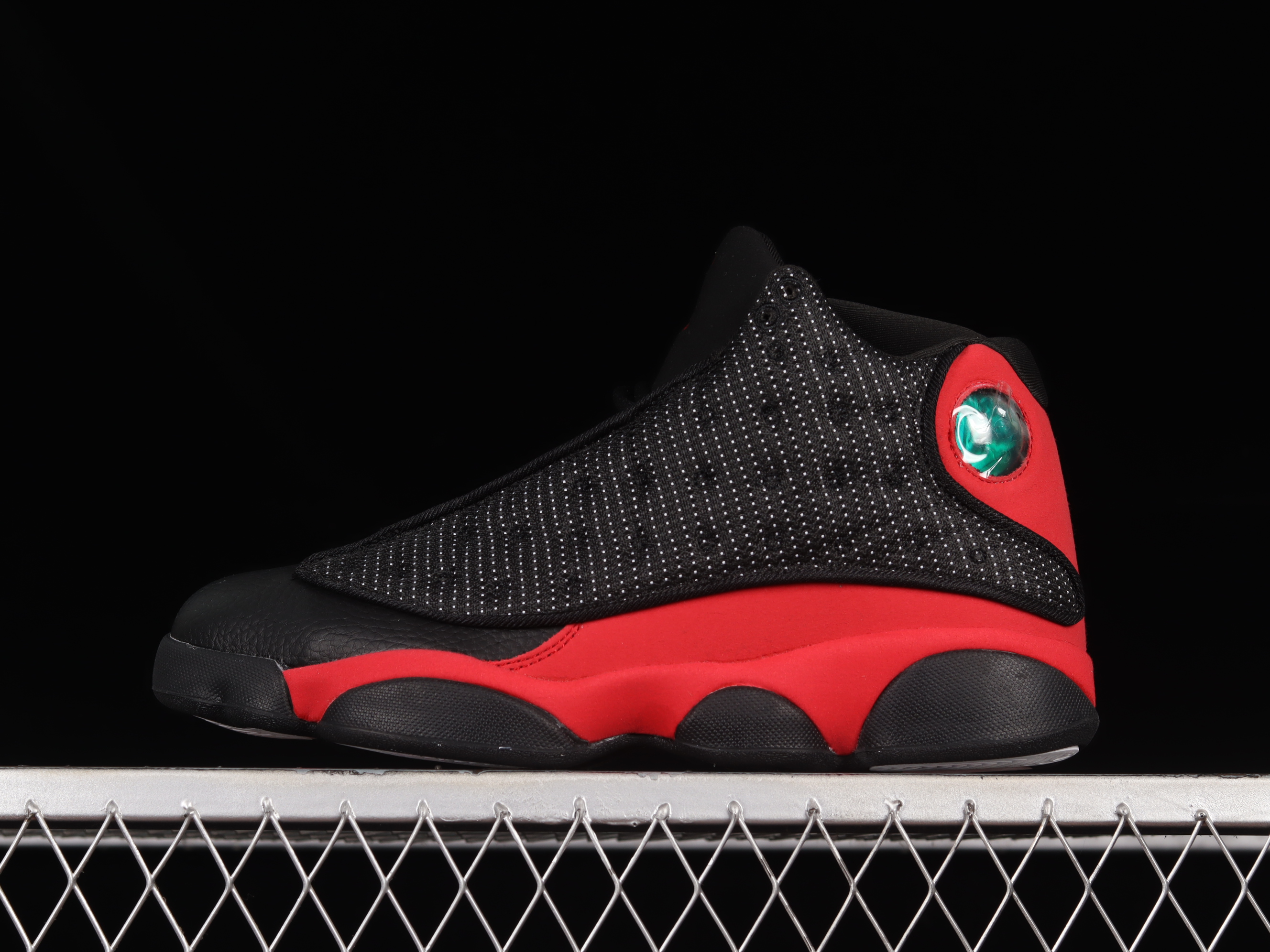 AJ13