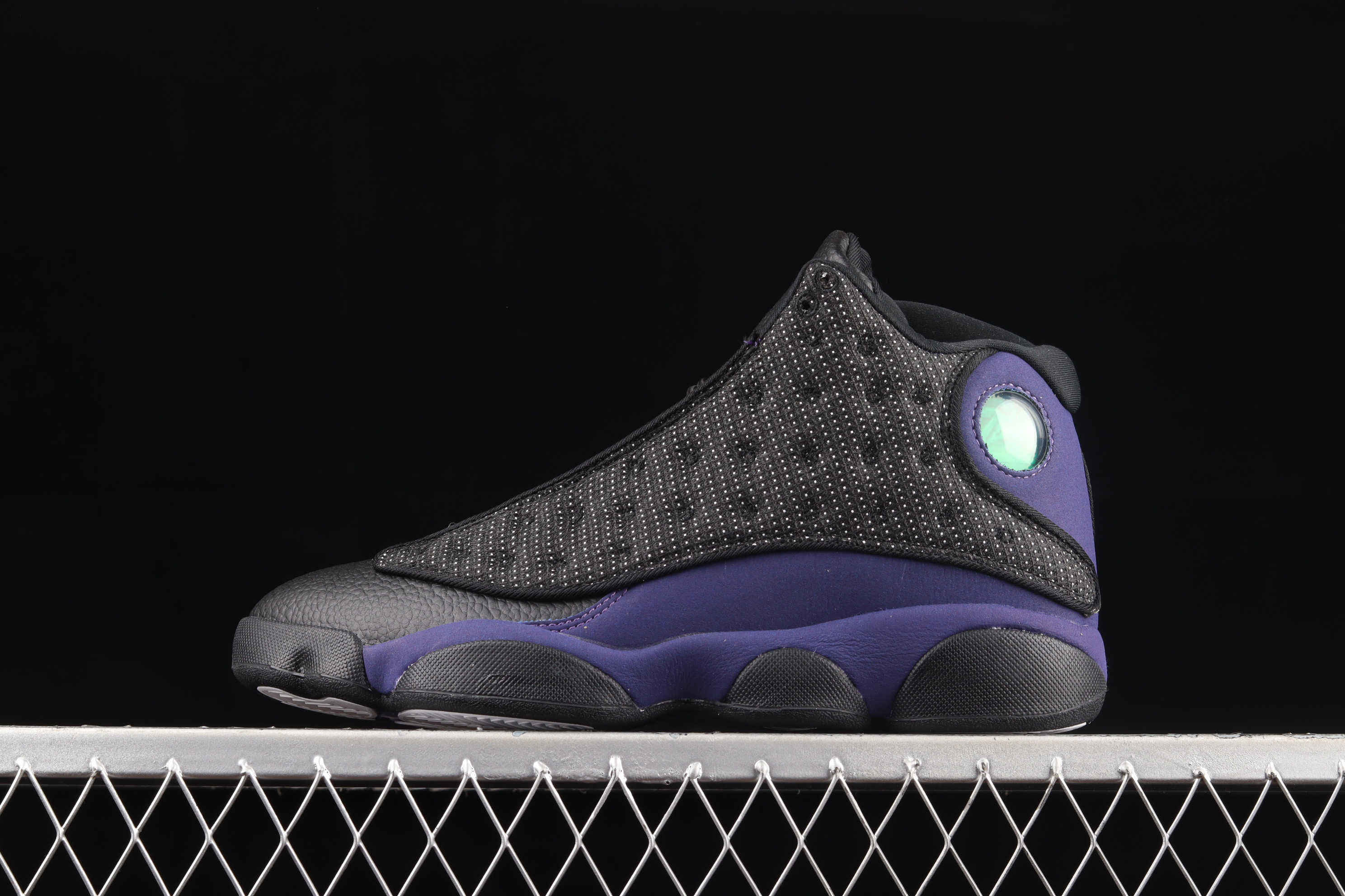 AJ13