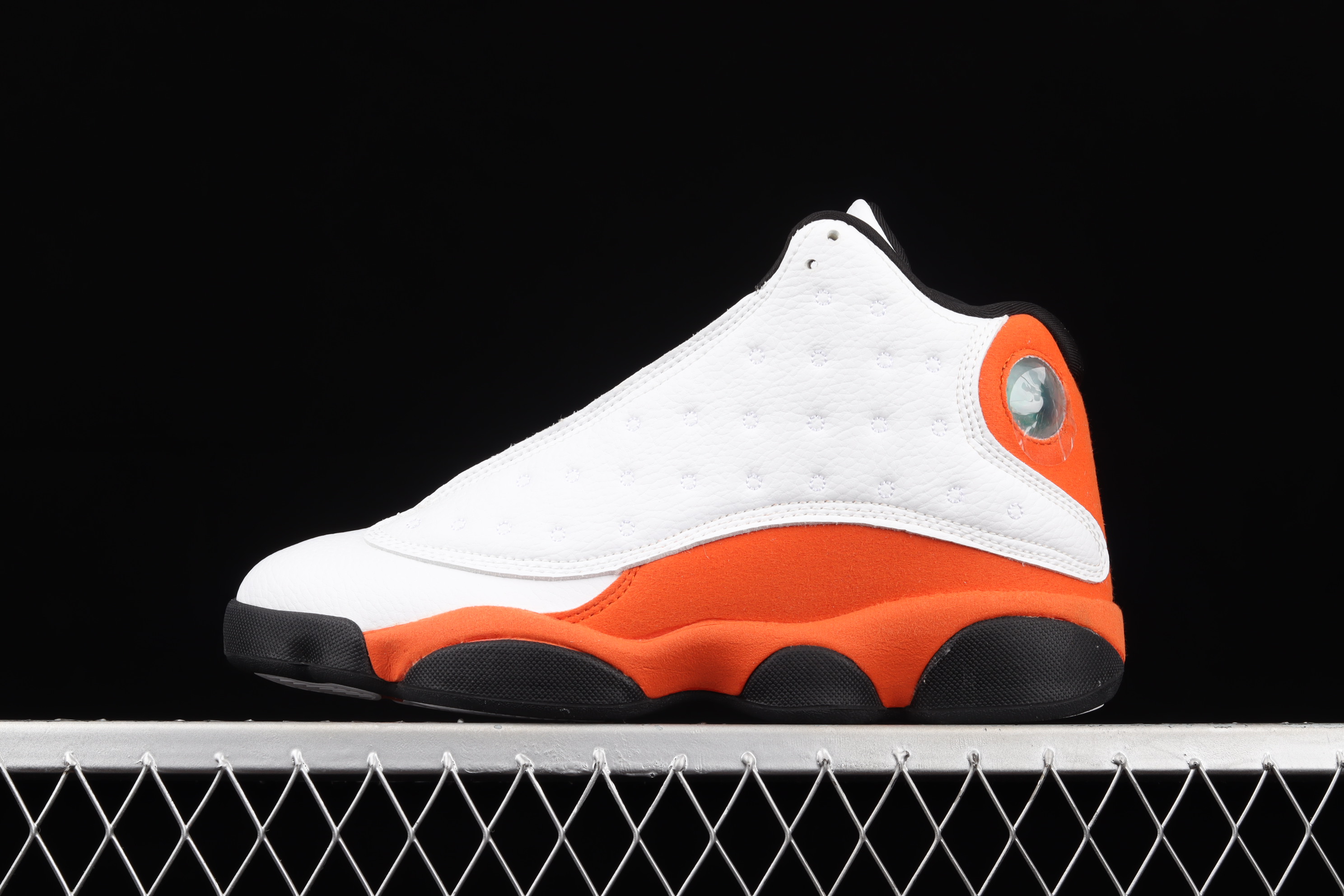 AJ13