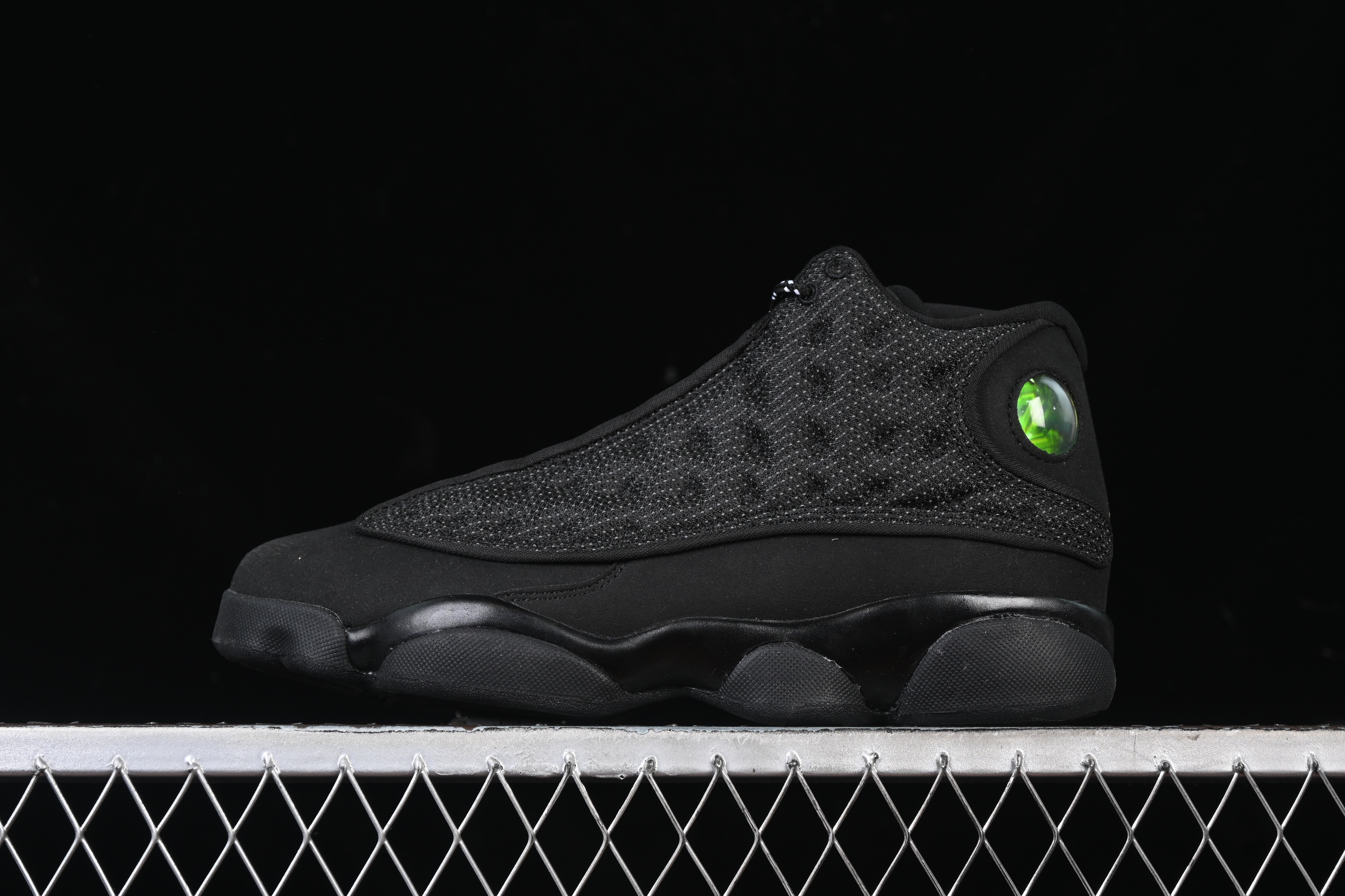 AJ13