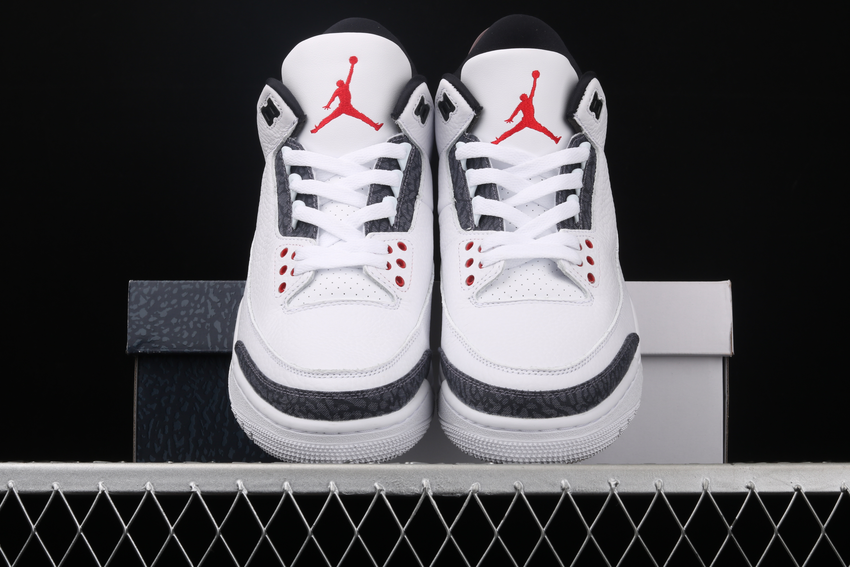 AJ3