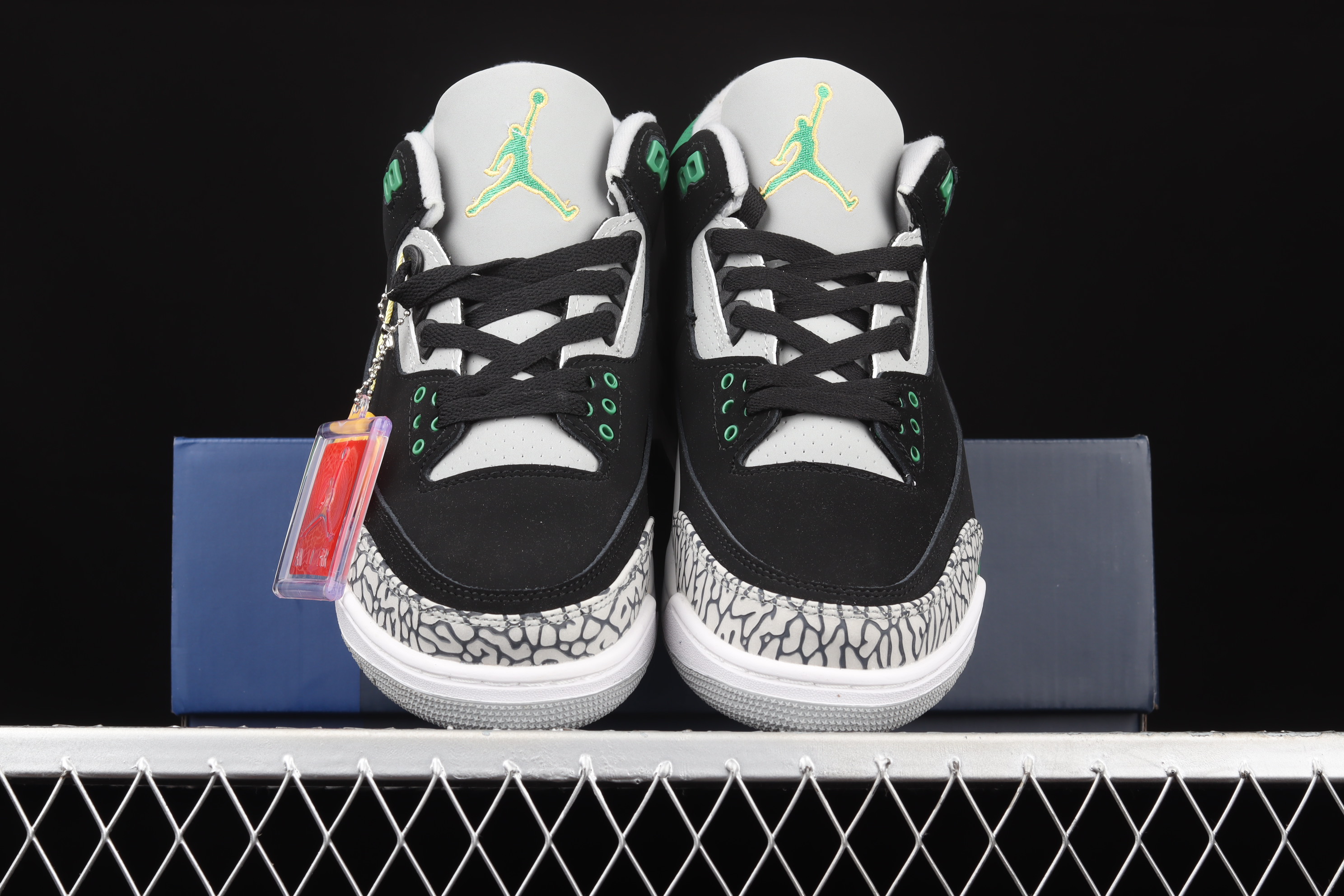 AJ3