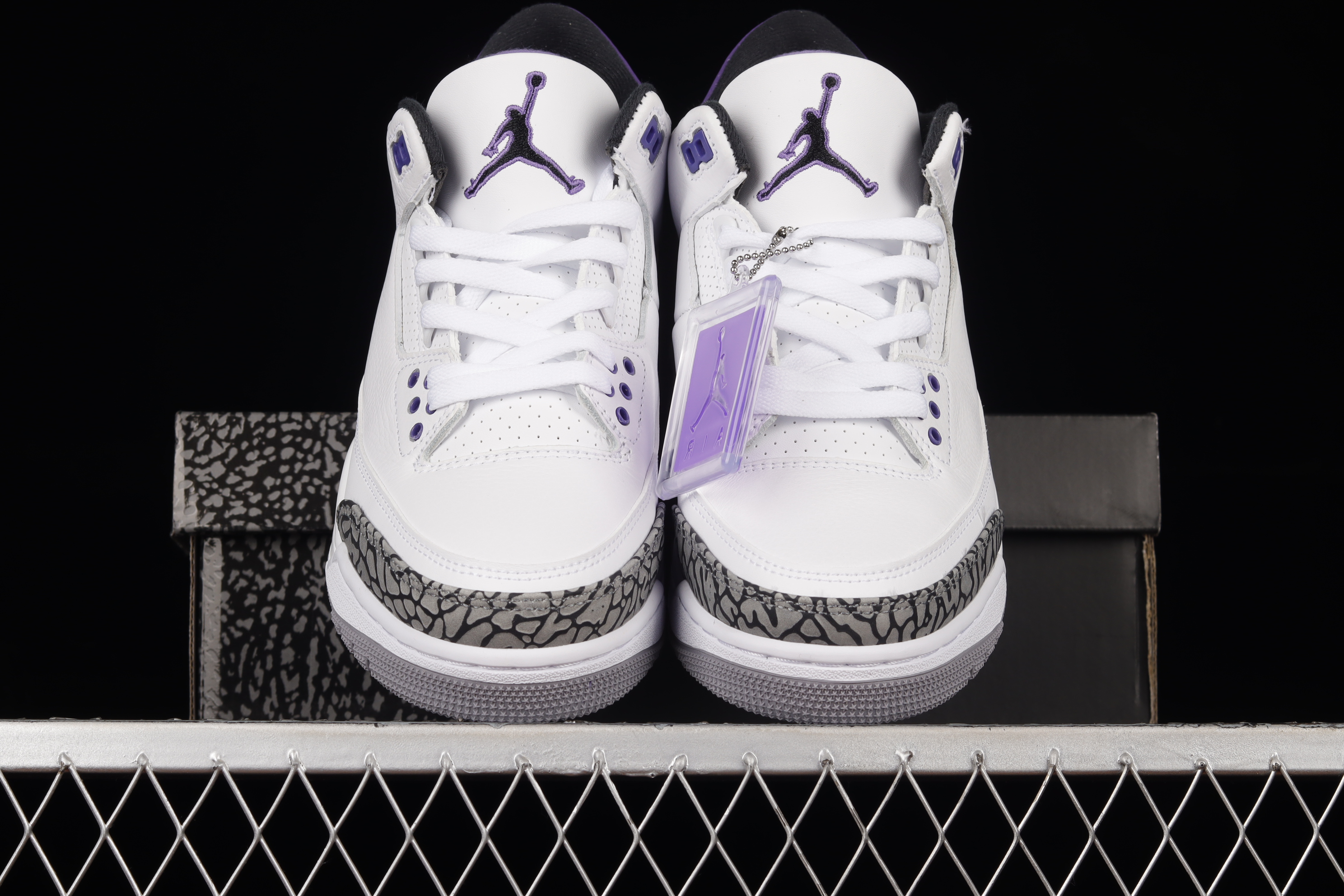 AJ3