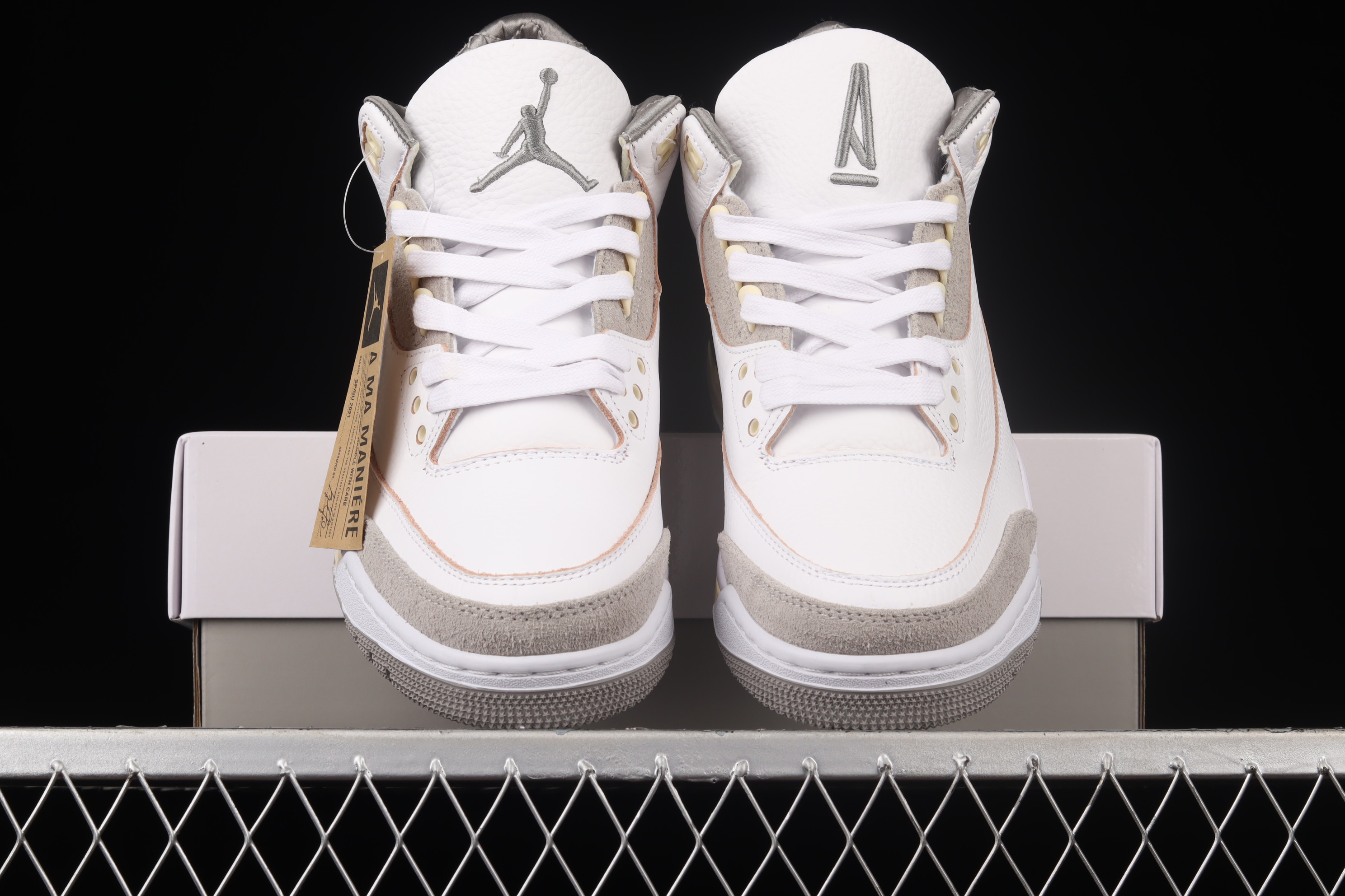 AJ3