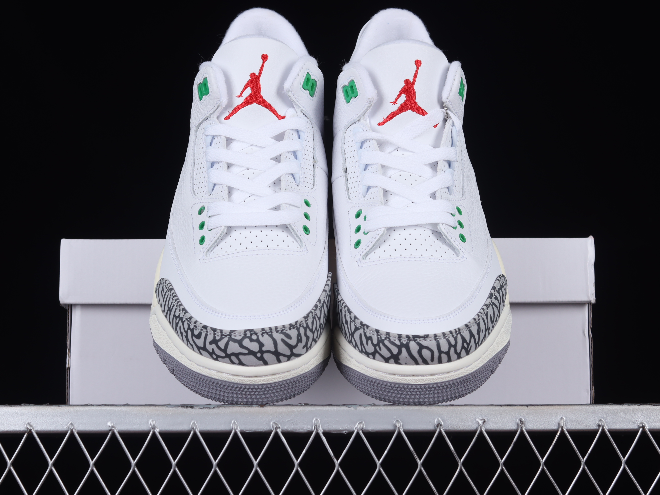 AJ3