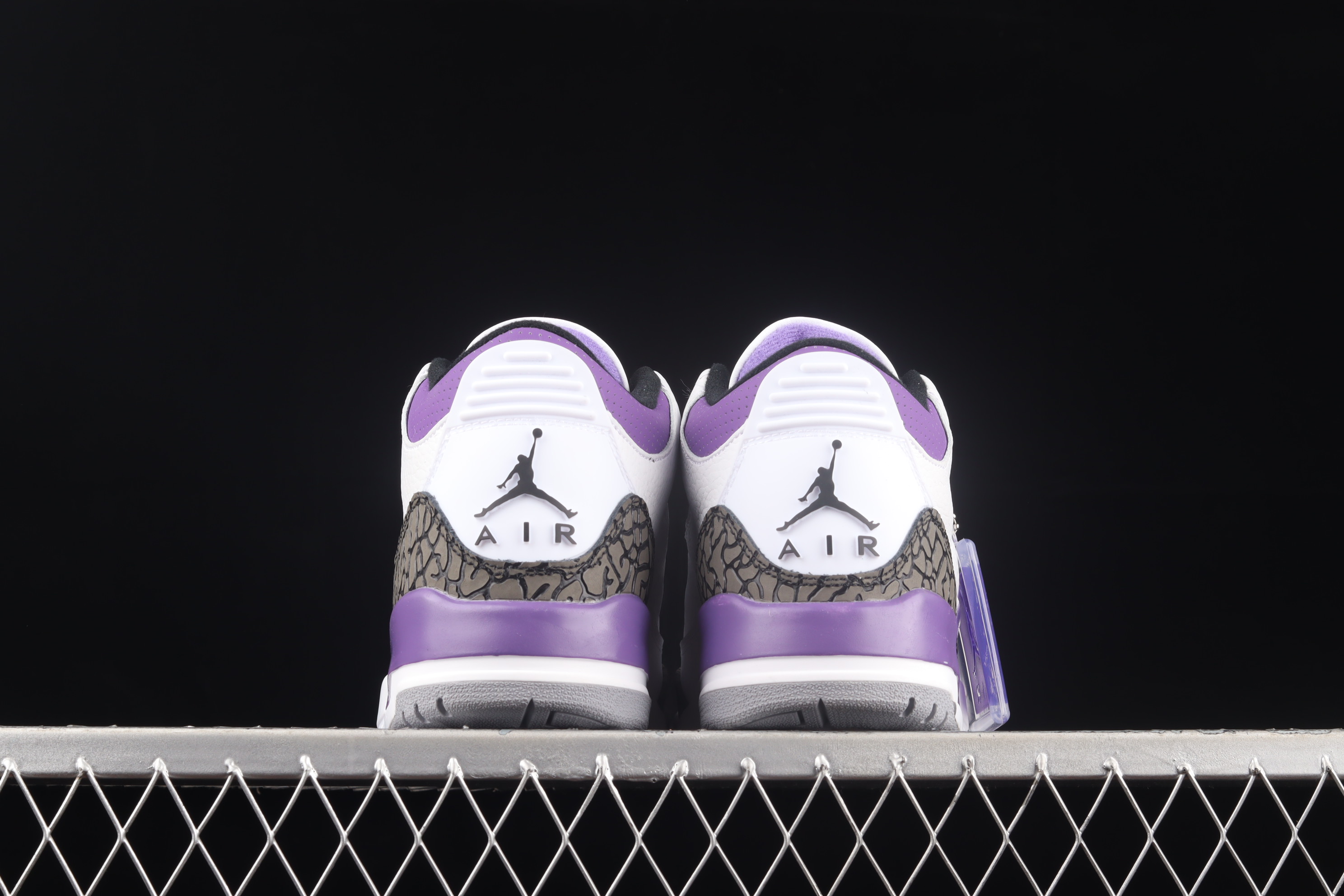 AJ3