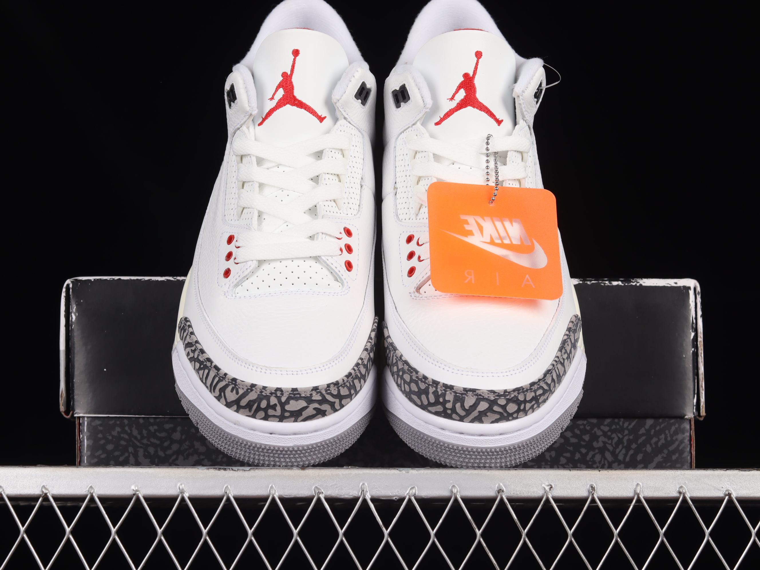 AJ3