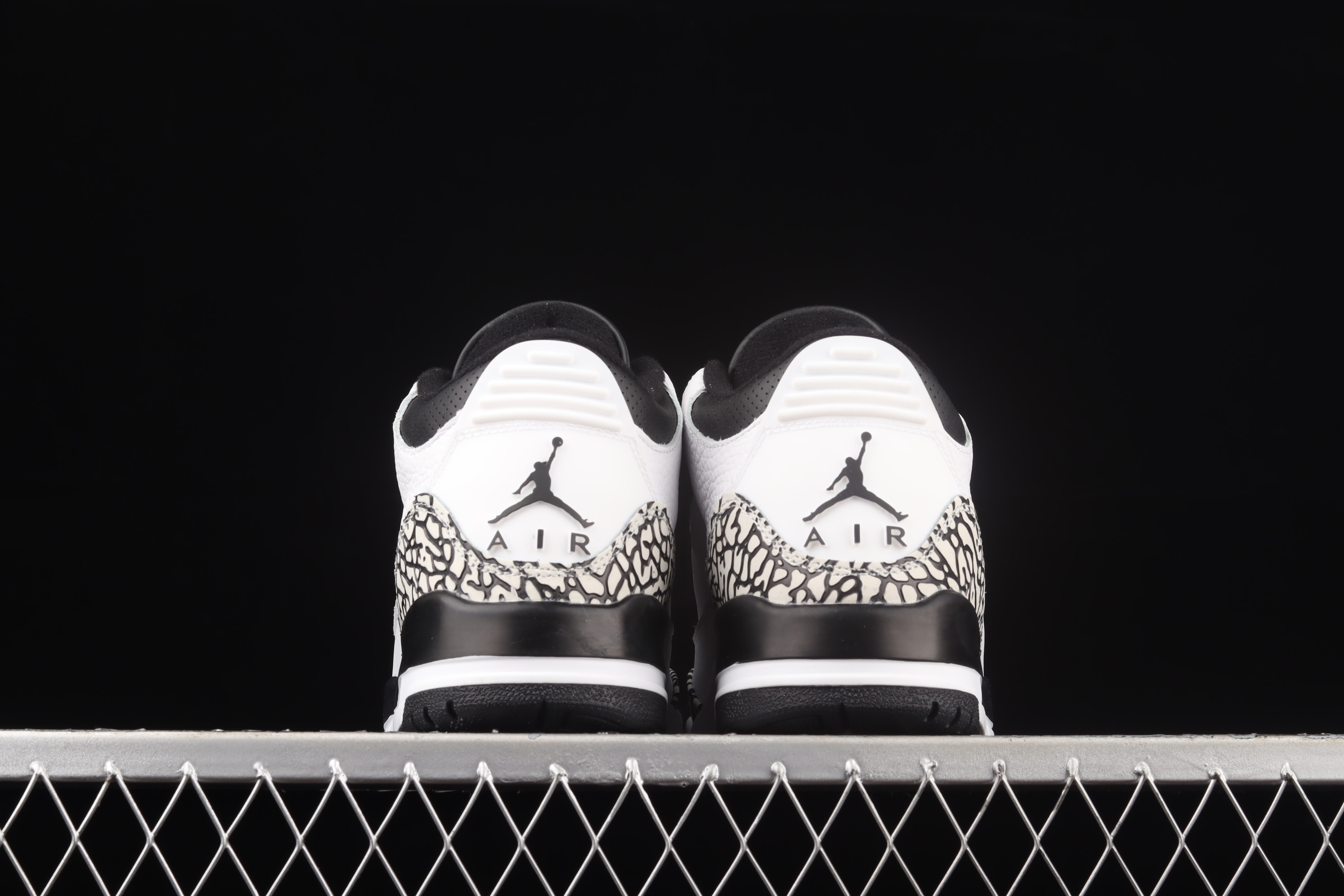 AJ3