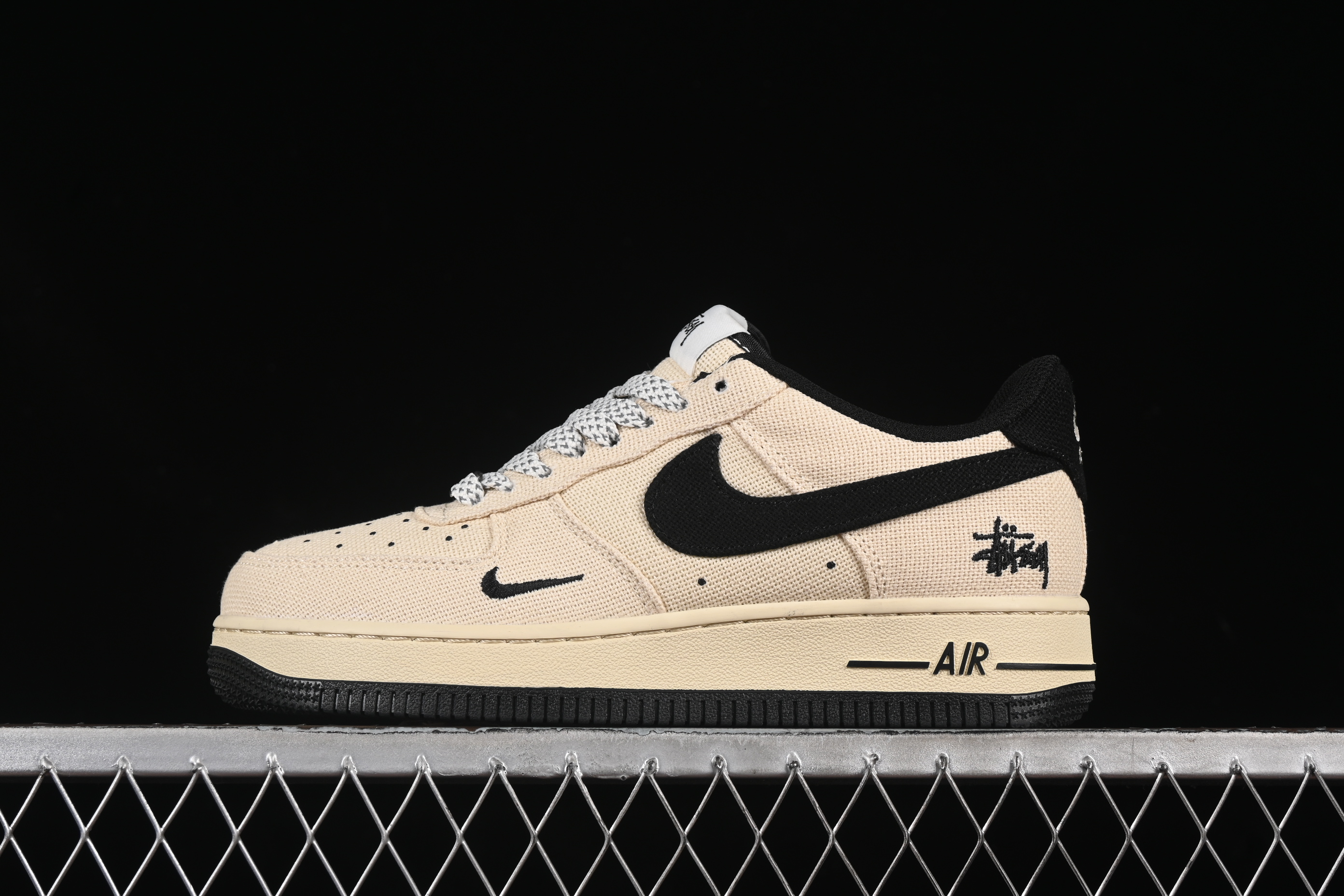 Nk Air Force 1