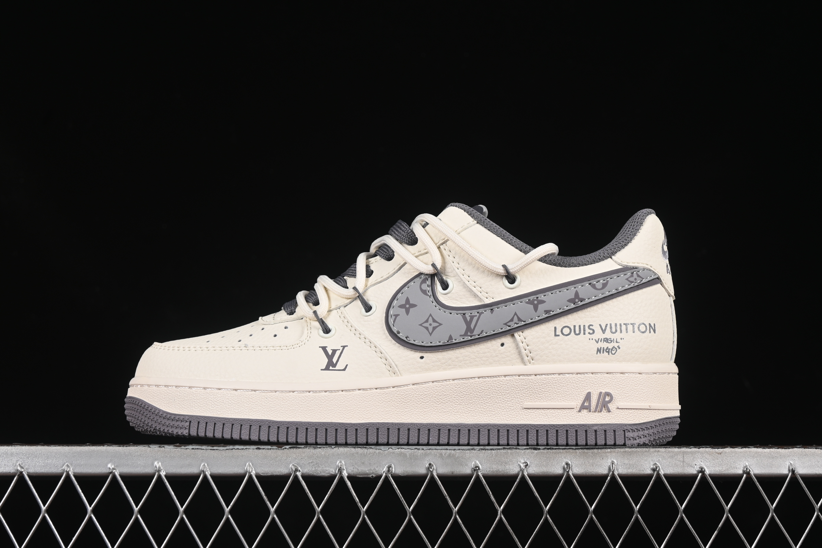 Nk Air Force 1