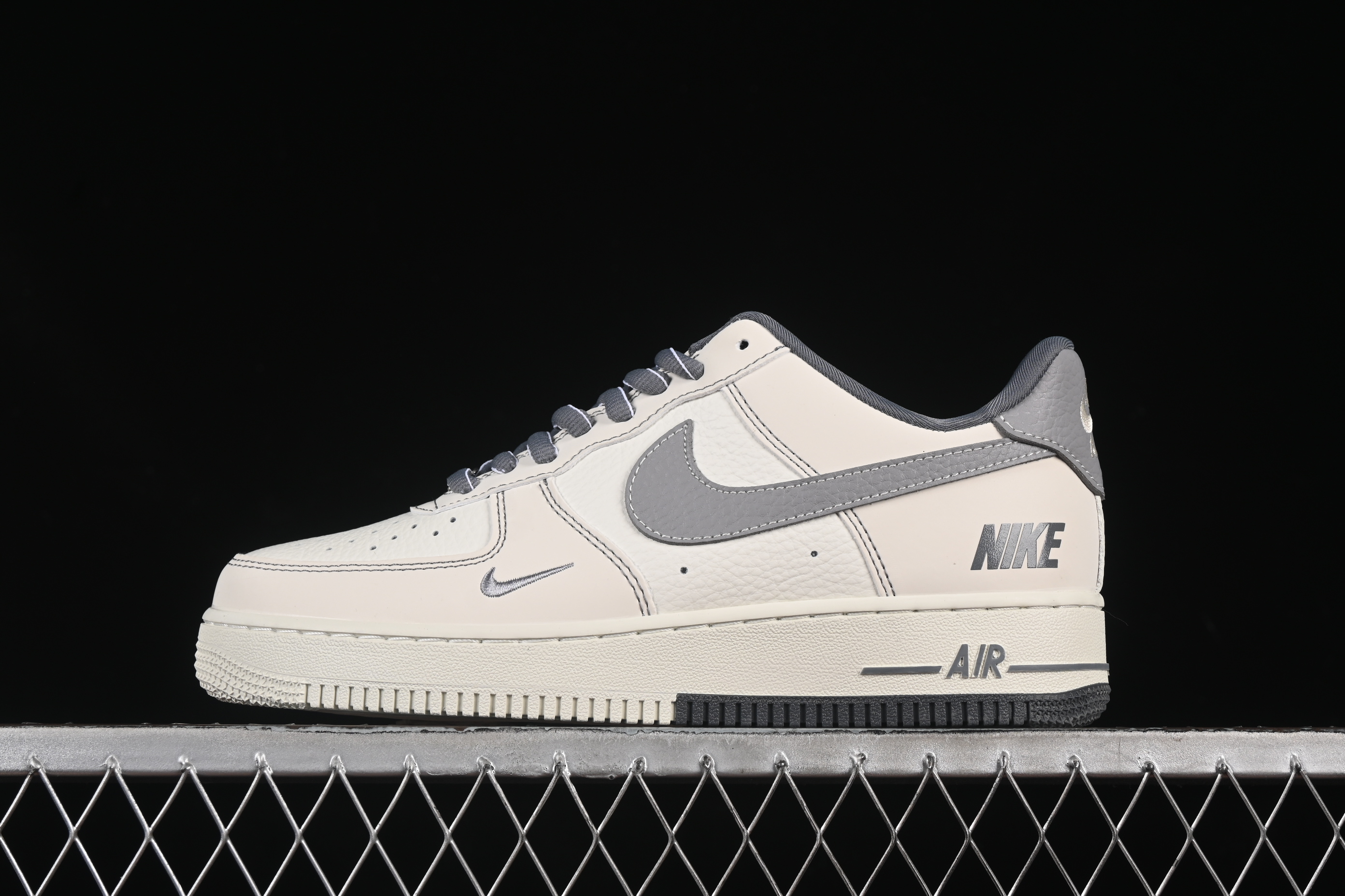 Nk Air Force 1