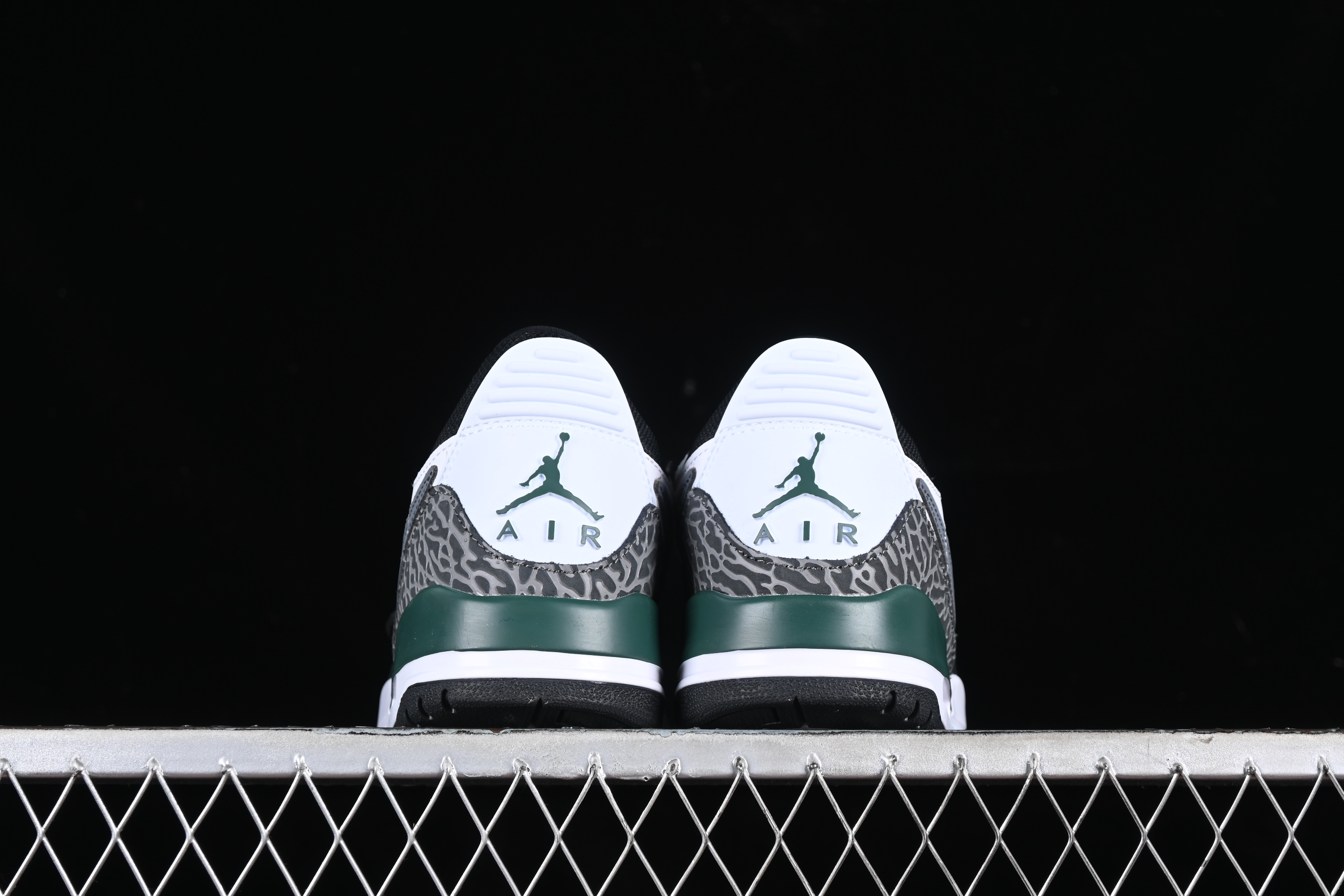 AJ312 Low helper