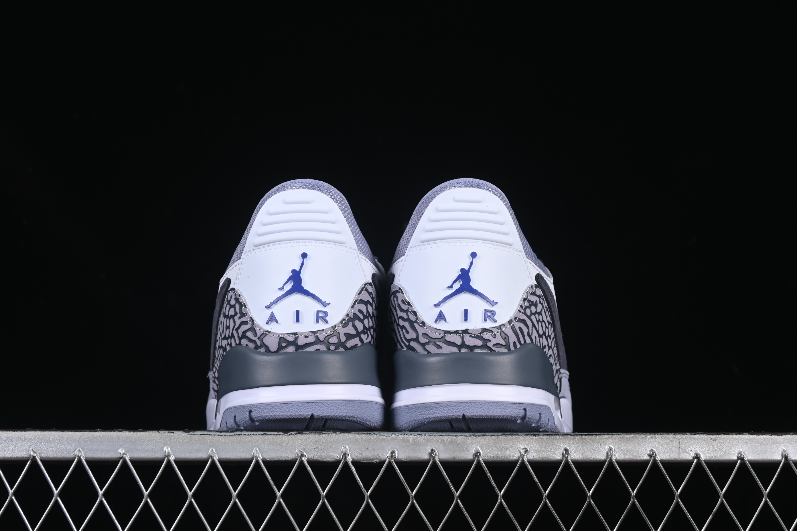 AJ312 Low