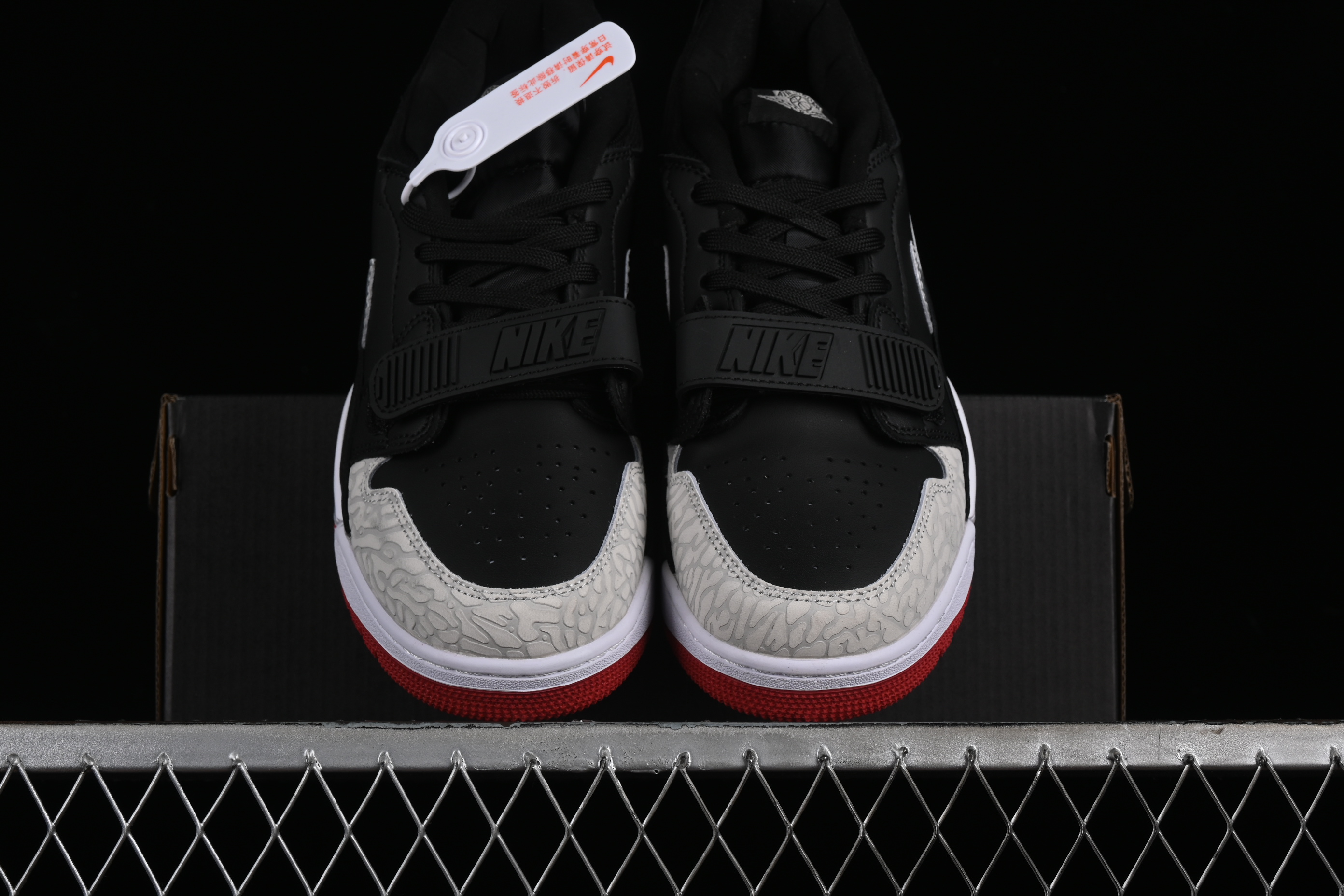 AJ312 Low helper