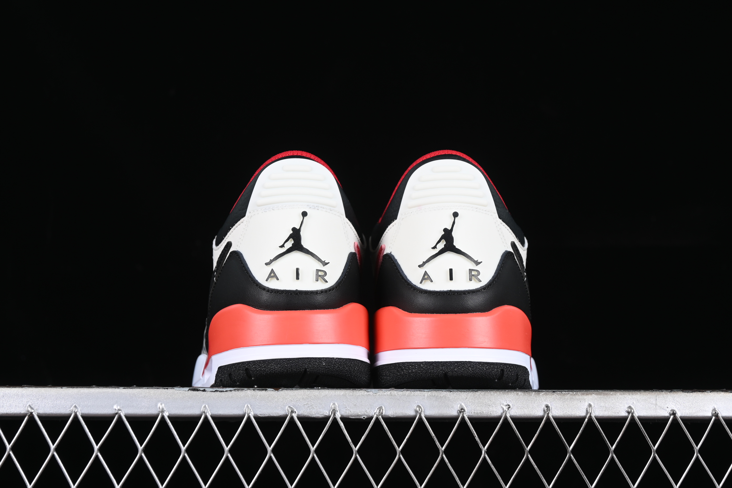 AJ312 Low profile
