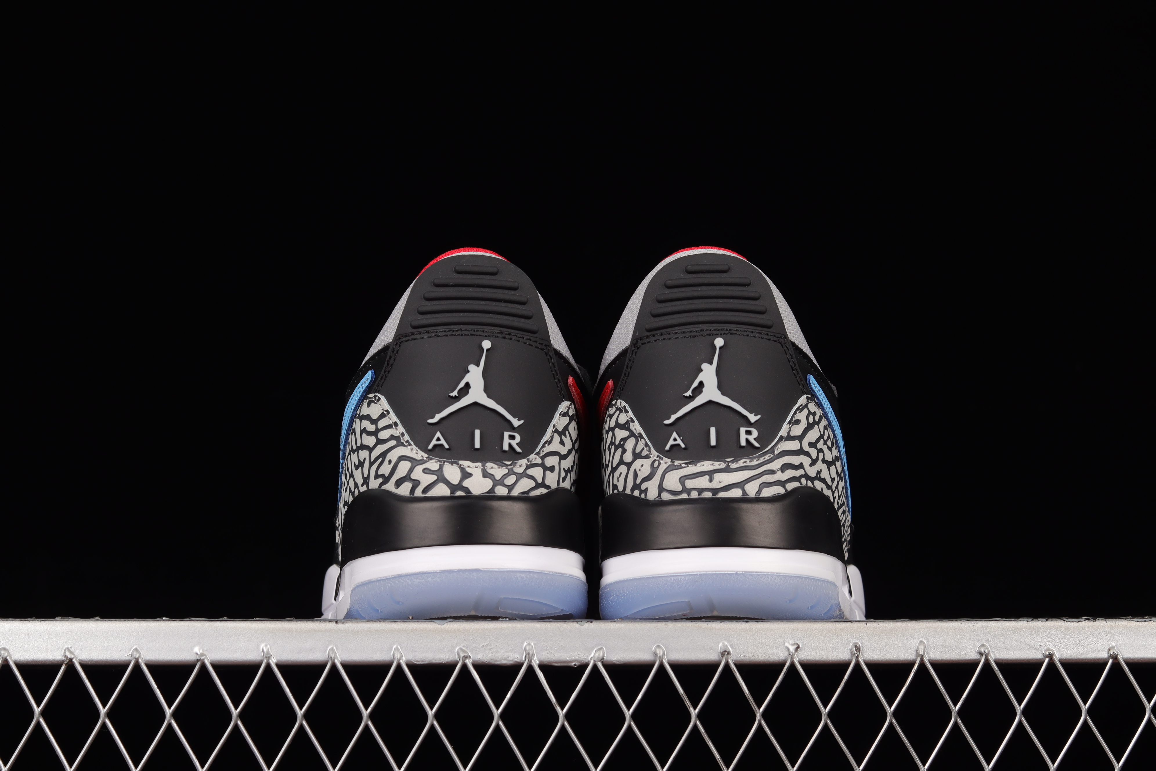 AJ312  Low Side