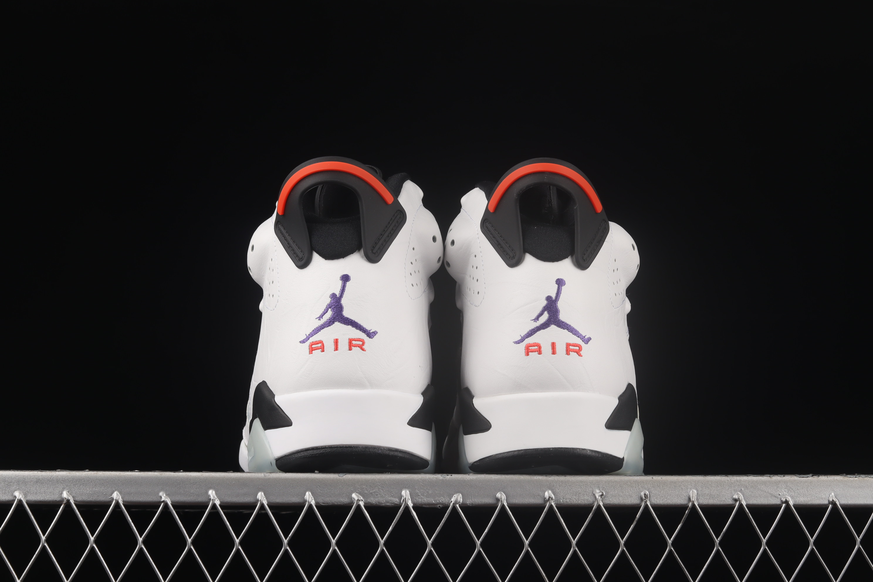 AJ6