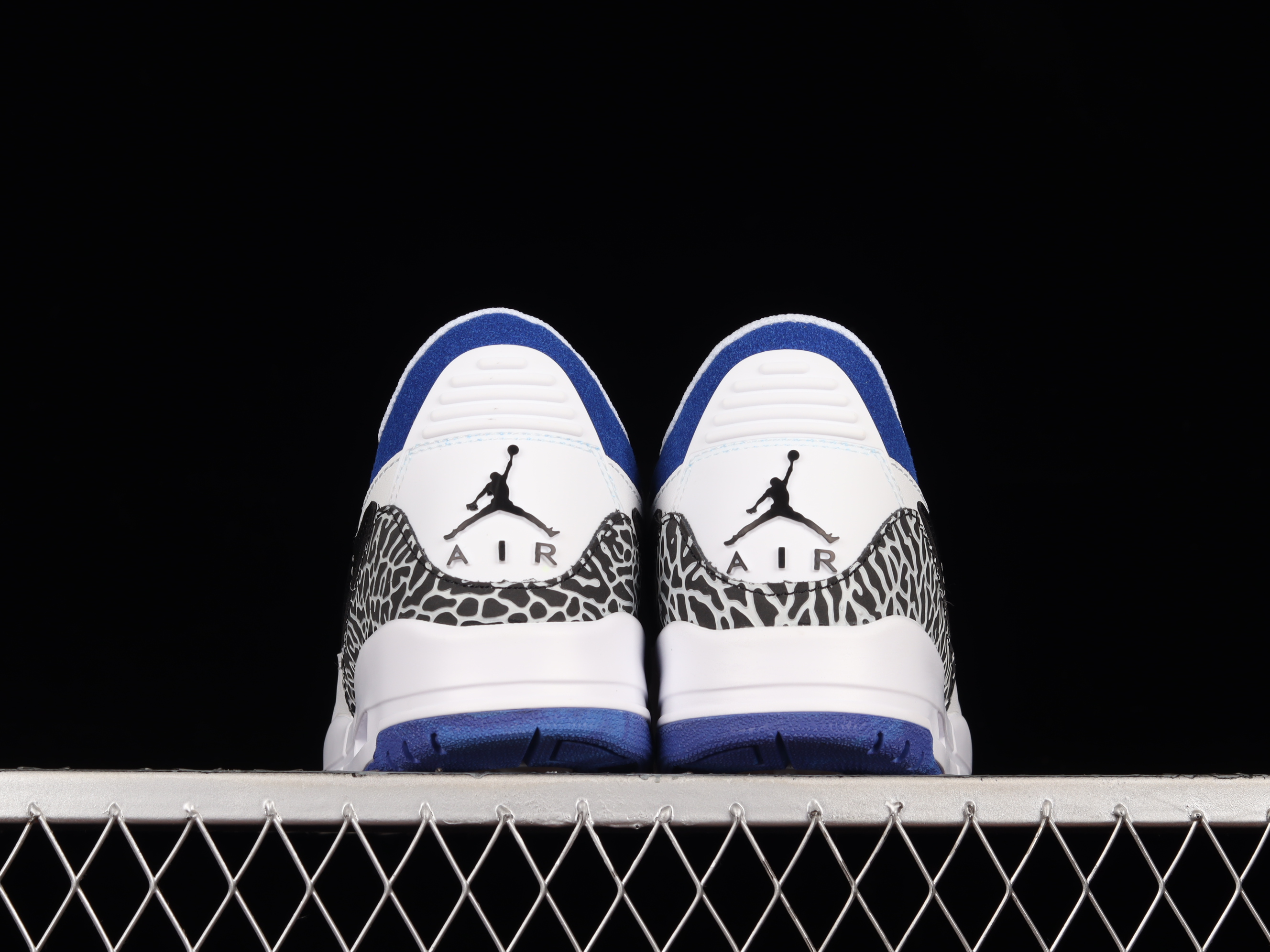 AJ312 low-profile