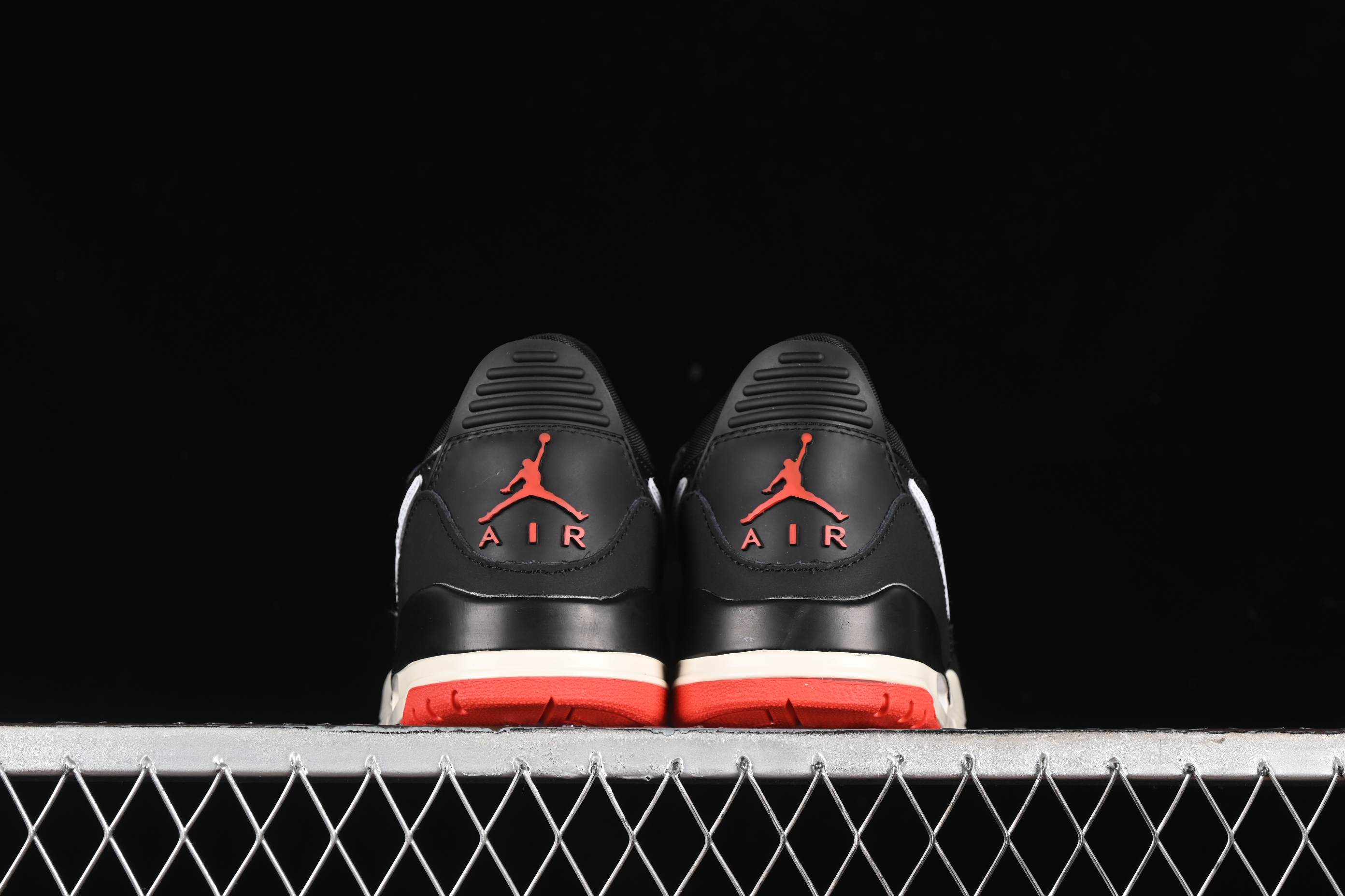 AJ312 Low helper