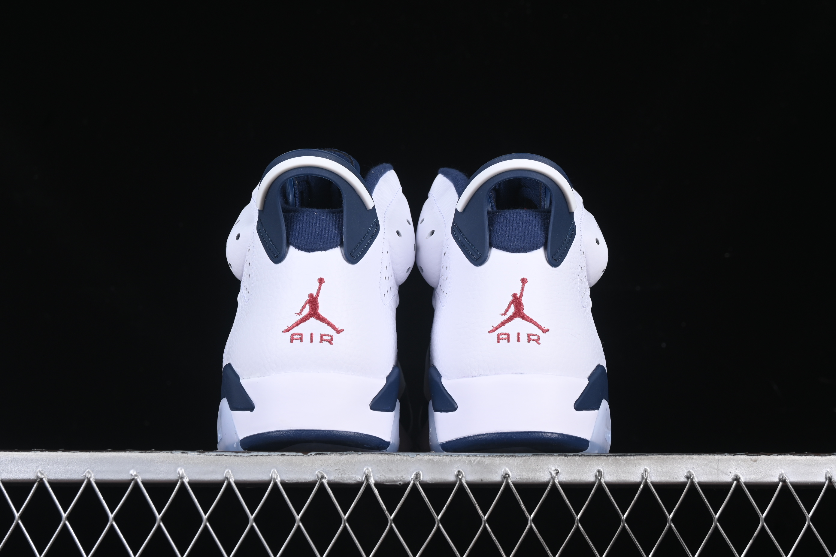 AJ6
